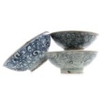 THREE CHINESE MING DYNASTY BLUE AND WHITE BOWLS