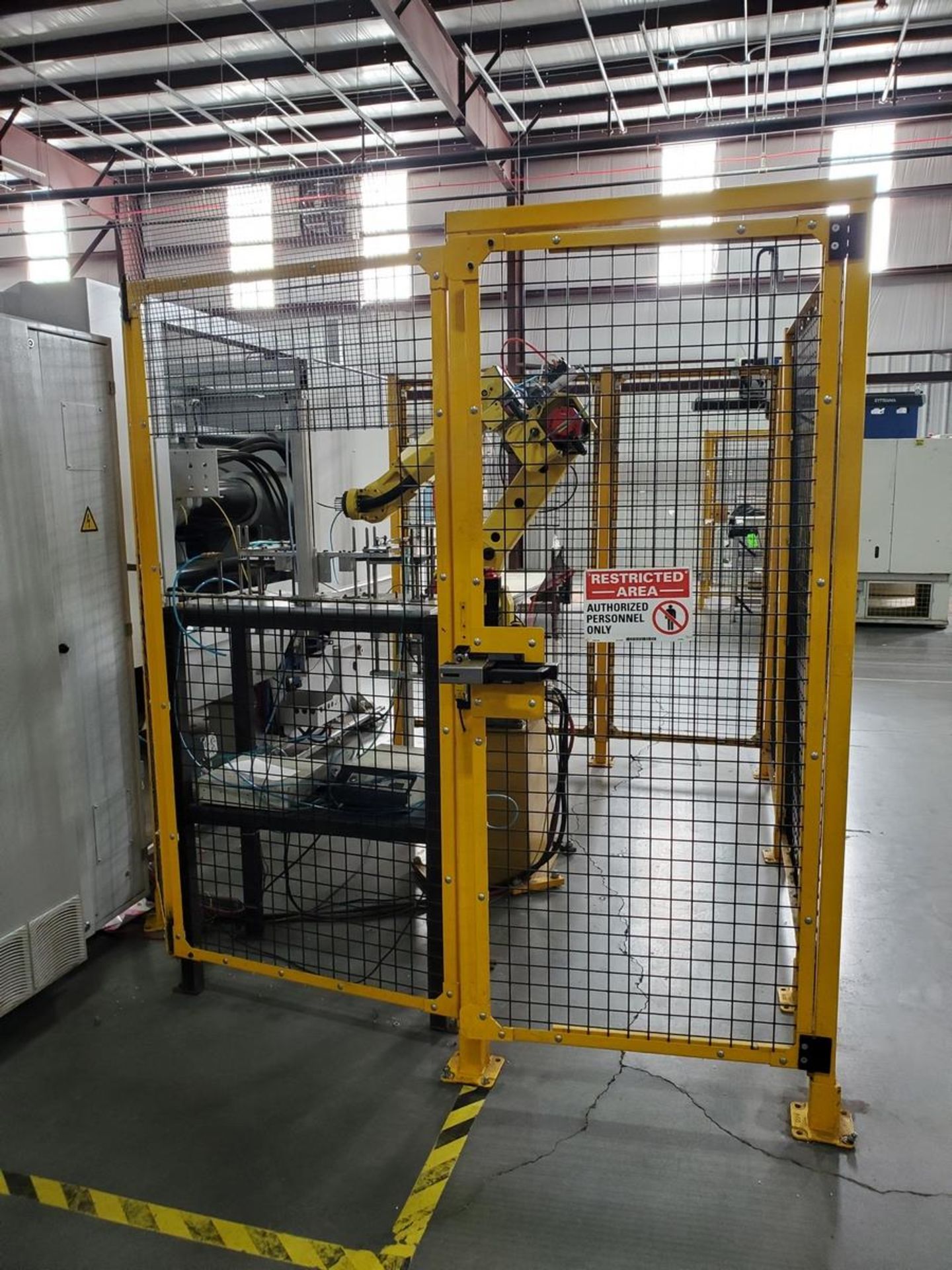 Fanuc M-20iA 6-Axis Robot, New in 2012 - Image 7 of 11