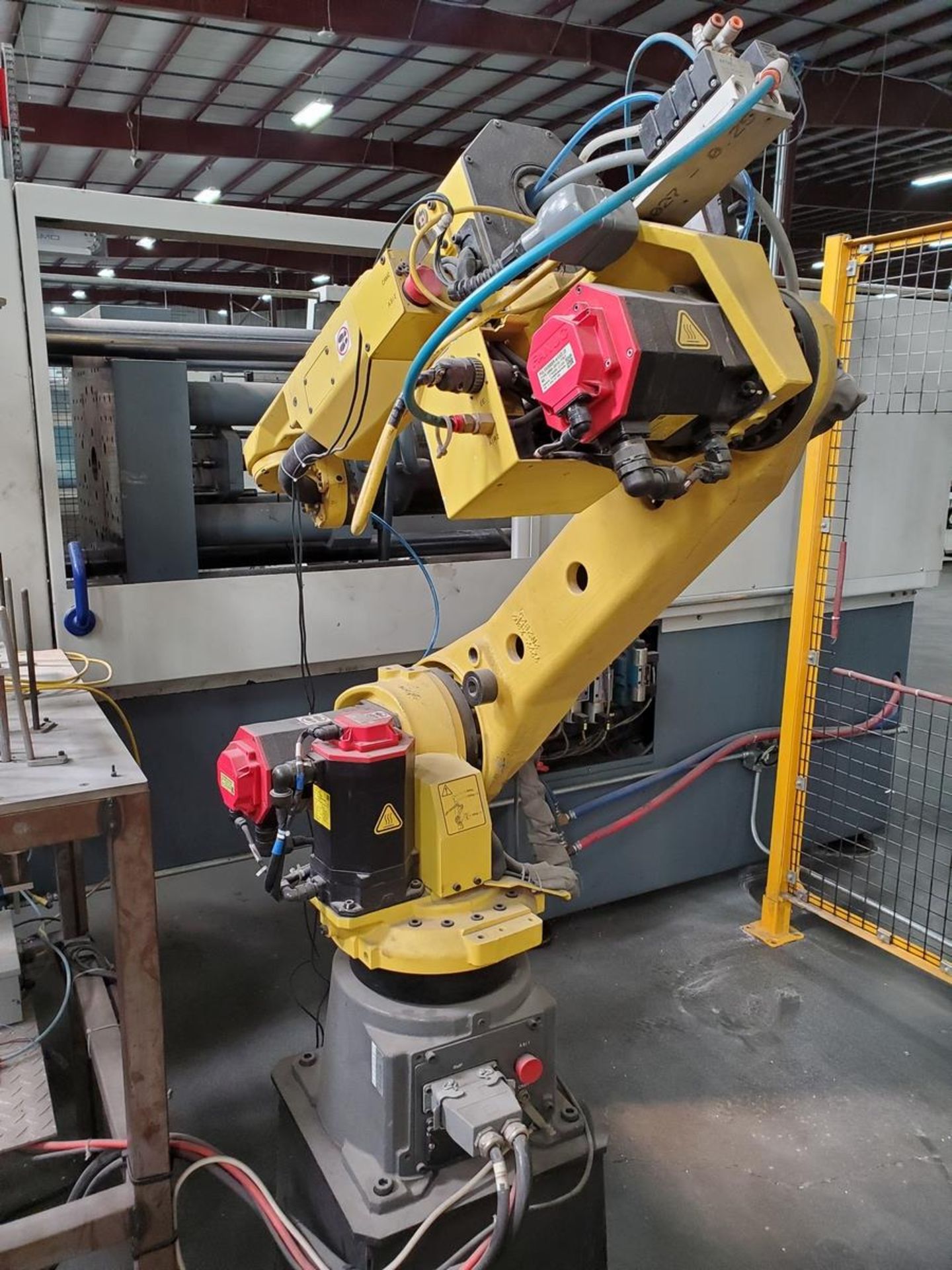 Fanuc M-20iA 6-Axis Robot - Image 4 of 11