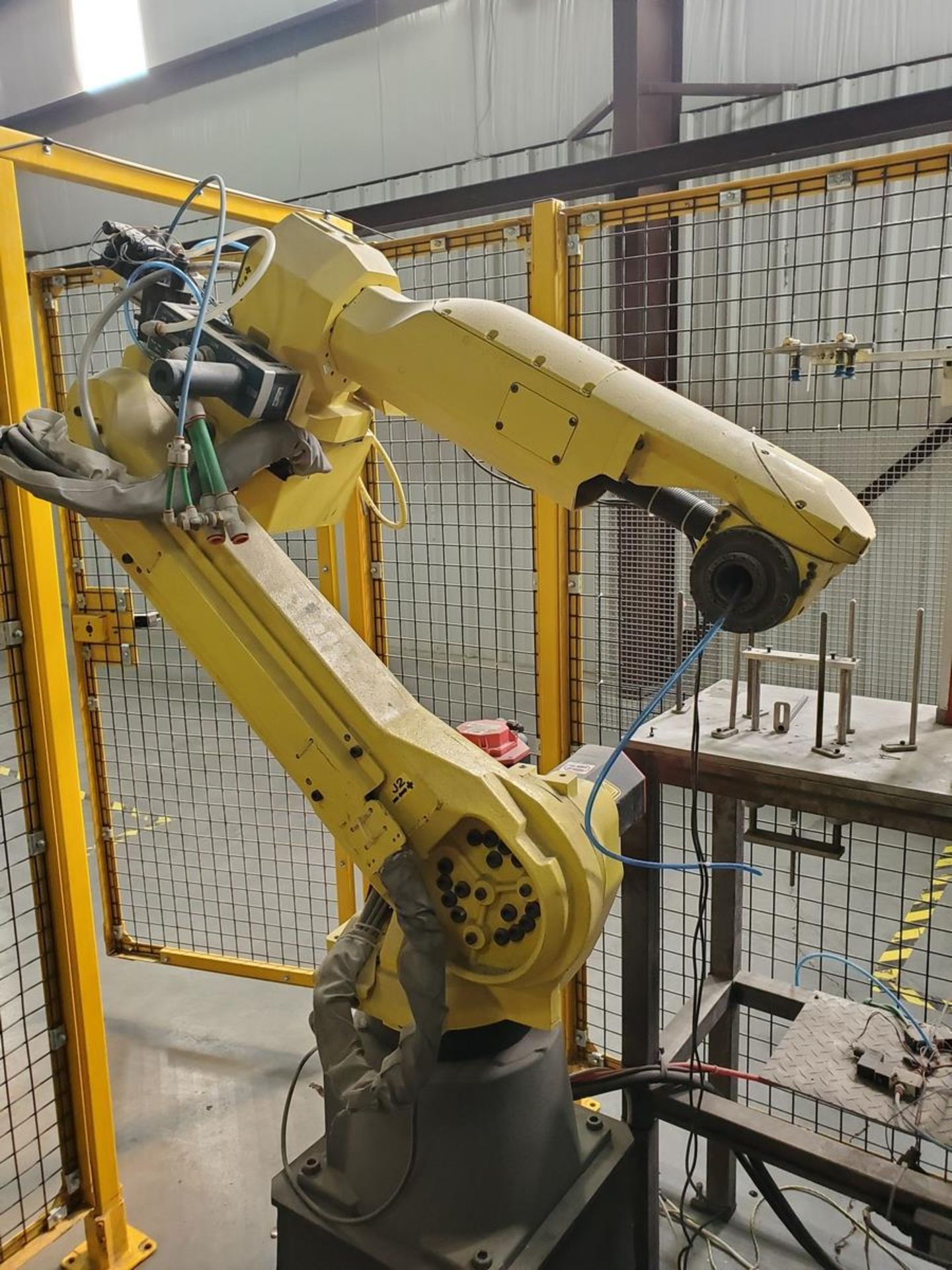 Fanuc M-20iA 6-Axis Robot - Image 3 of 11