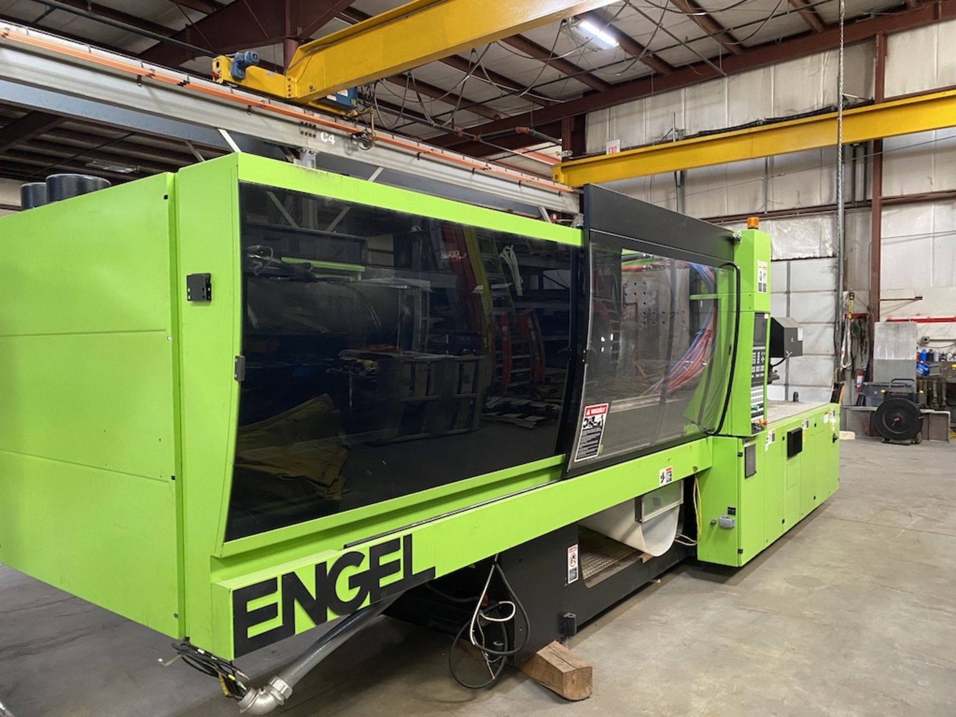 Engel VC 1800/330 Power US 330 Ton Tie Barless Injection Molding Machine - Image 2 of 8