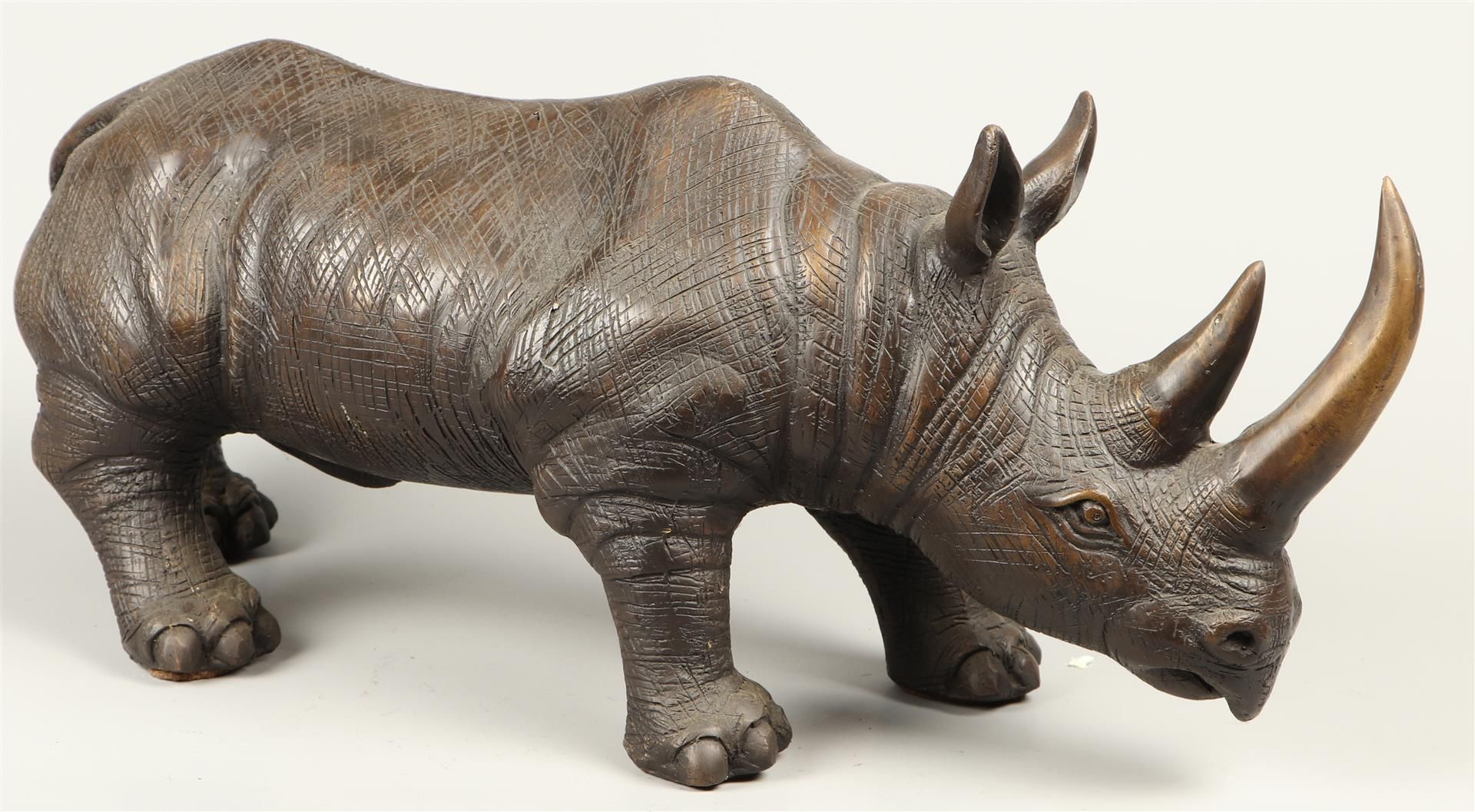 A bronze statue of a Rhinoceros, rhinoceros. 2nd half of th - Bild 2 aus 3