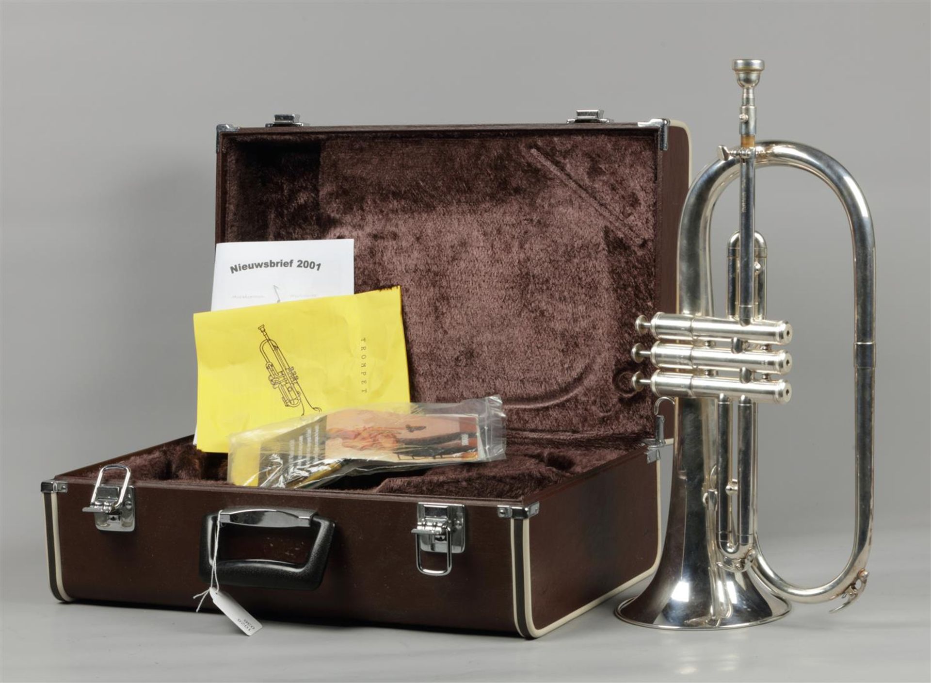 A Yamaha YFH 23110S series (cornet) trumpet in original cas - Image 2 of 2