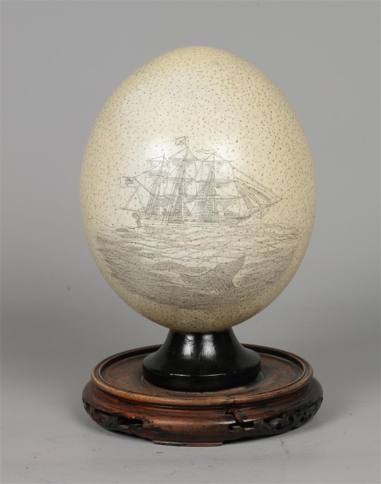 An ostrich egg on foot, depicting a whaler. (replica) 20th 