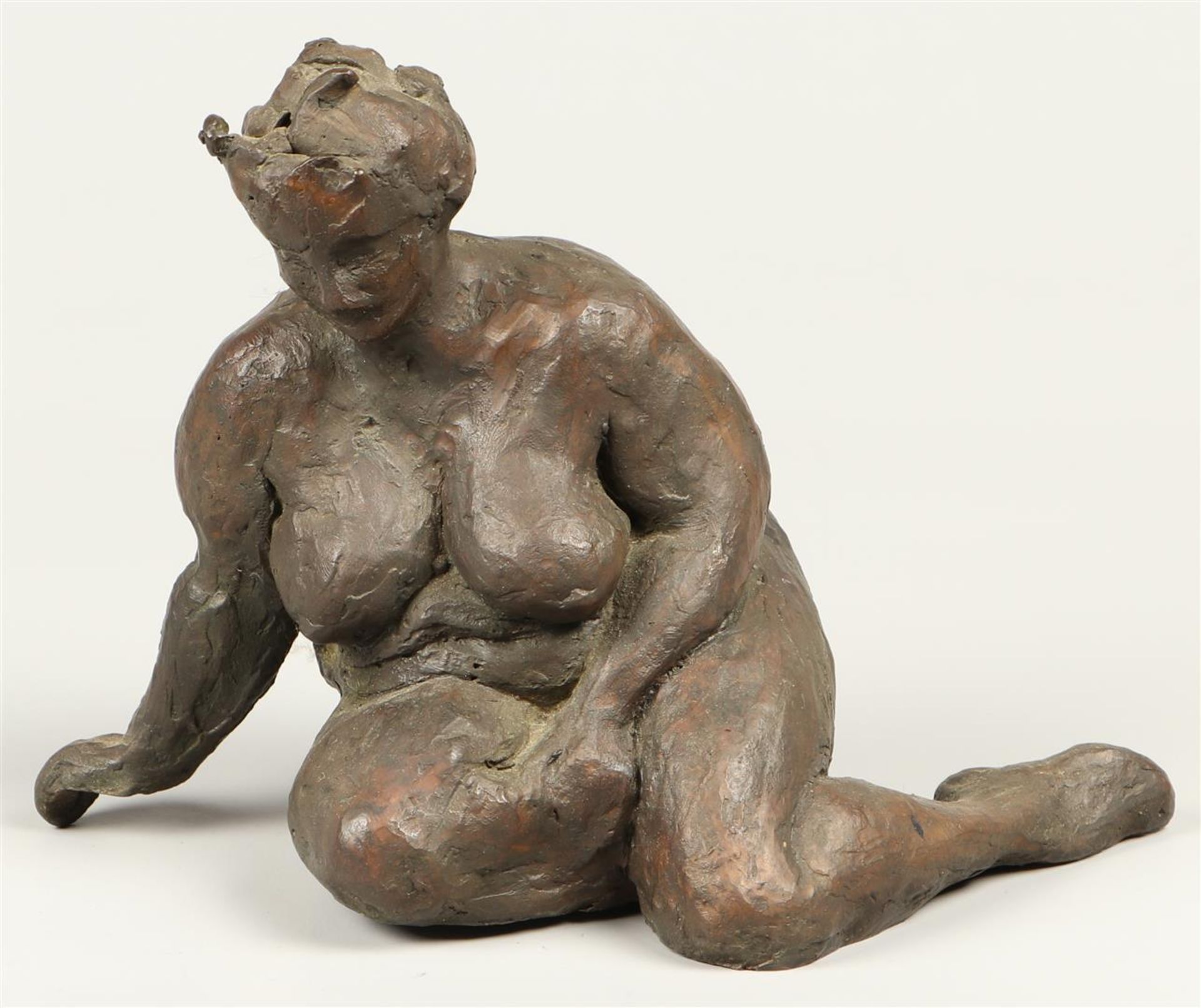 Ineke Kelbling, 20th century. A seated nude. bronze.
H.: 14
