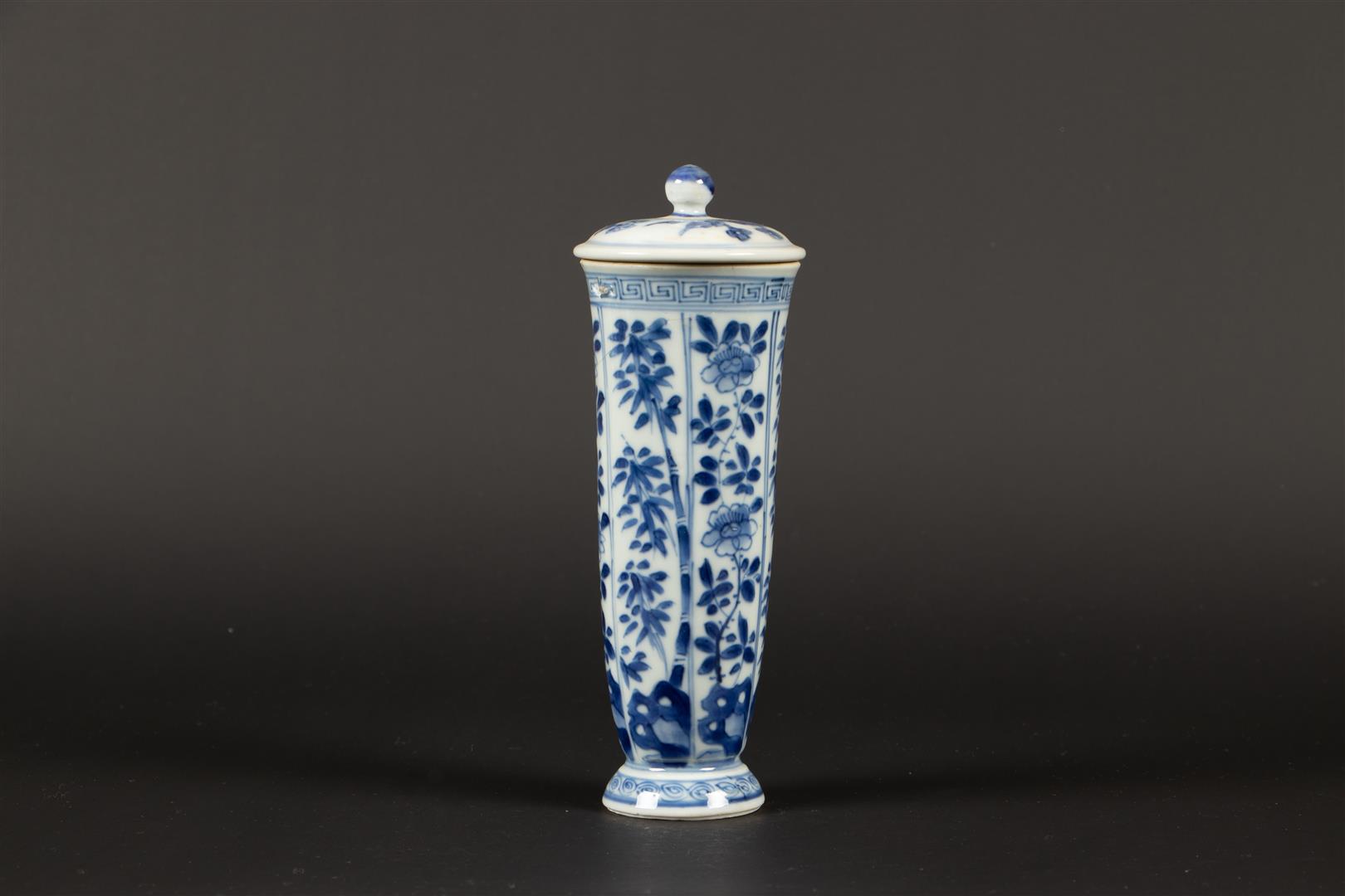 A porcelain wine lidded cup with floral decor in flowerbeds - Image 4 of 7