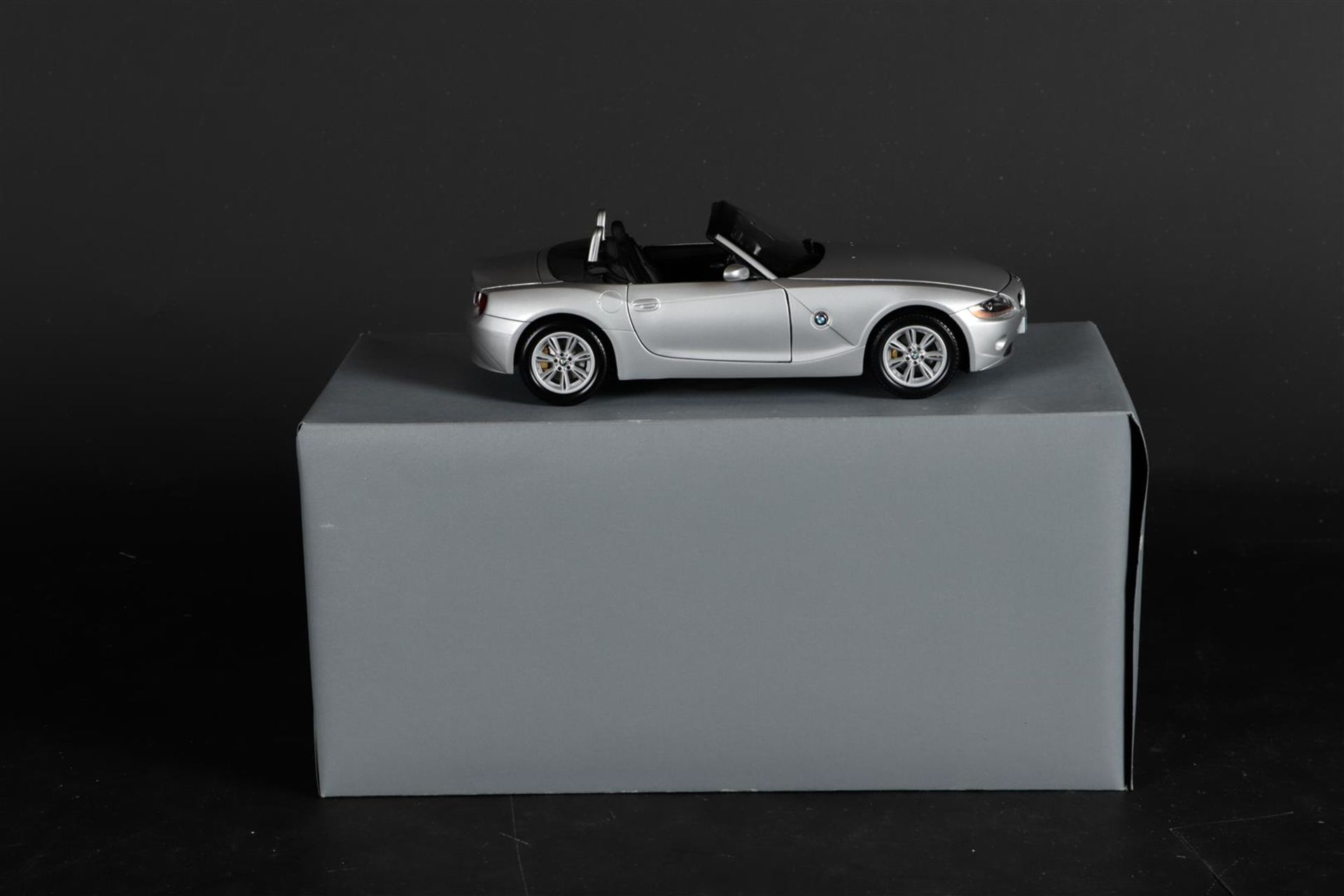 Kyosho - 1:18 - BMW Z4.