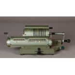 Rekenmachine "Antares P3". Midden 20e eeuw.