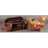 Een lot bestaande uit aardewerken puddingvormen. 19e eeuw.