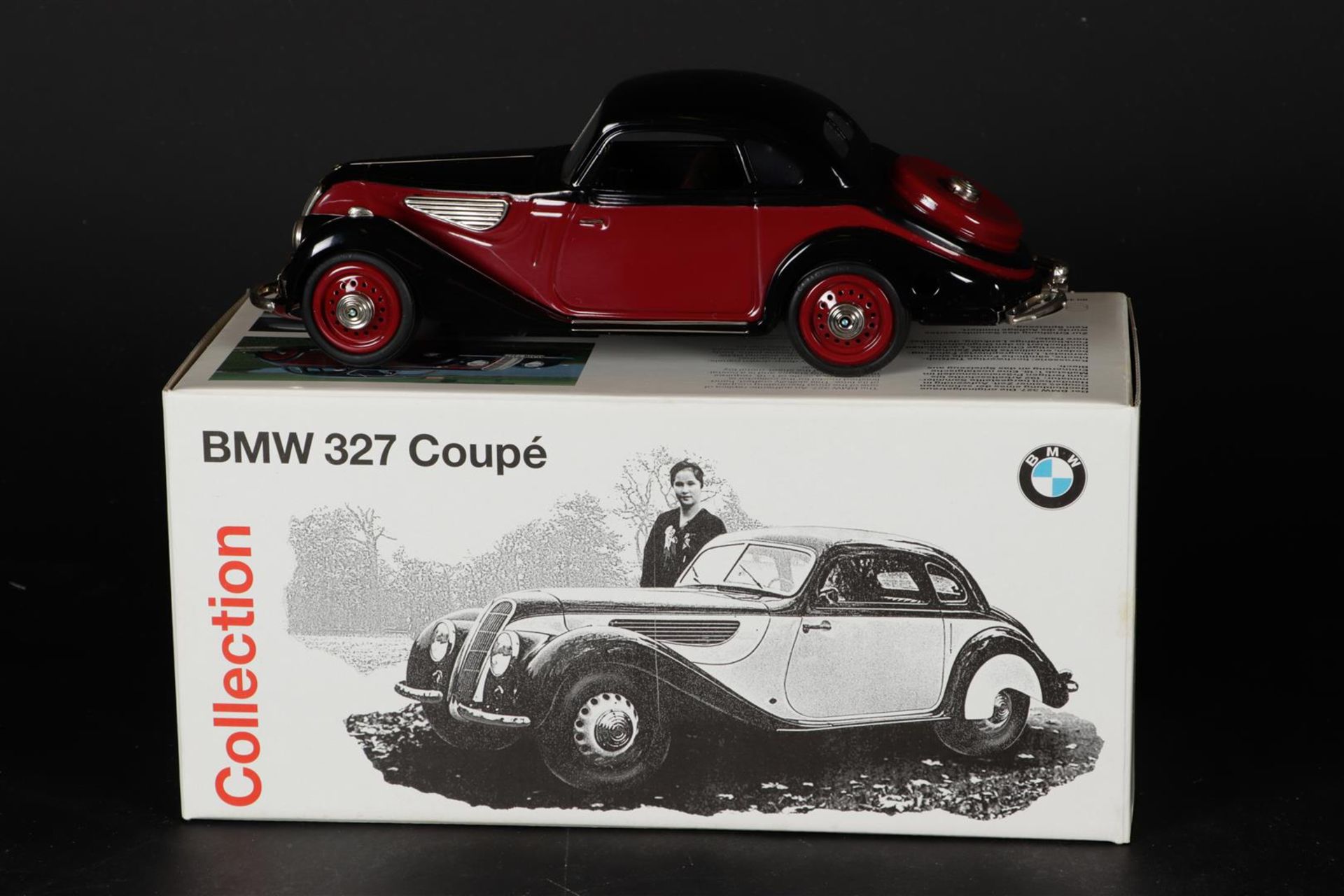 Schuco - 1:18 - BMW 327 Coupe.