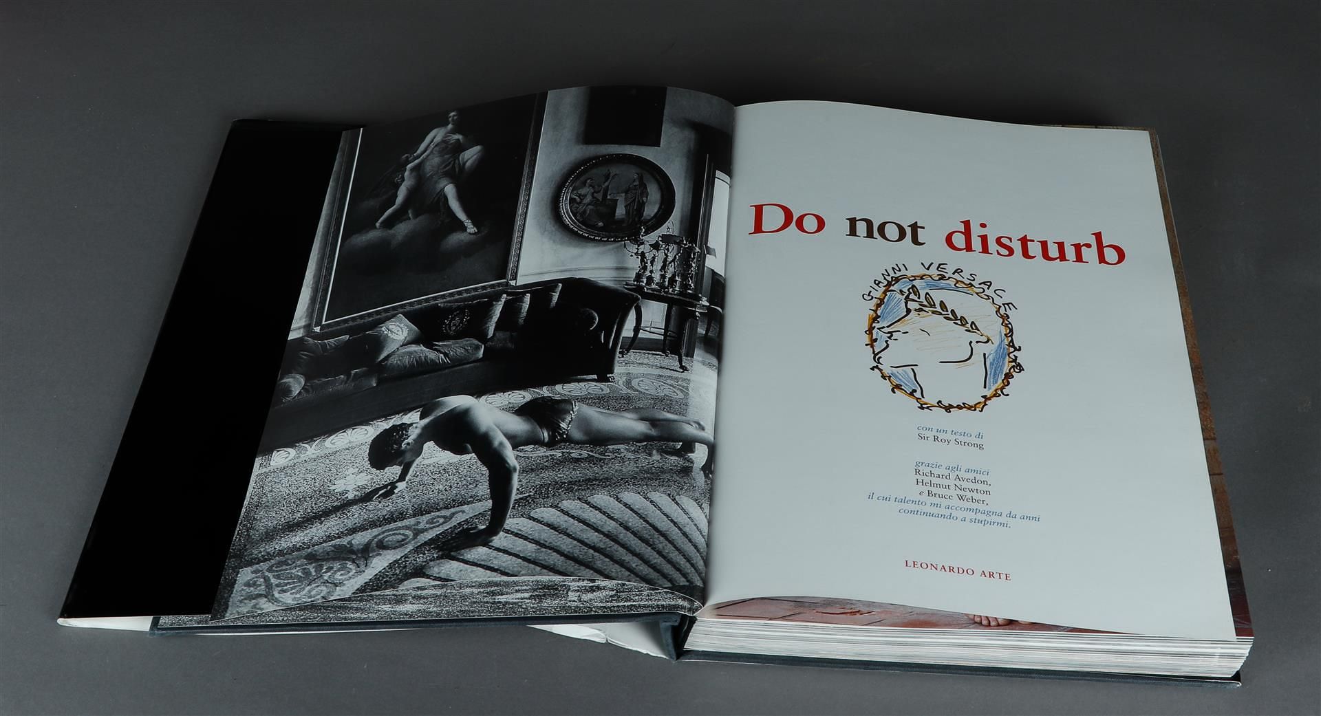 A coffee table book: Gianni Versace - Do Not Disturb, Leonardo Arte, 1995. - Image 2 of 3