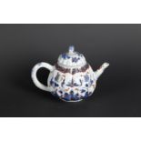 A porcelain Imari teapot with floral decor with an insect in between. China, Qianlong.