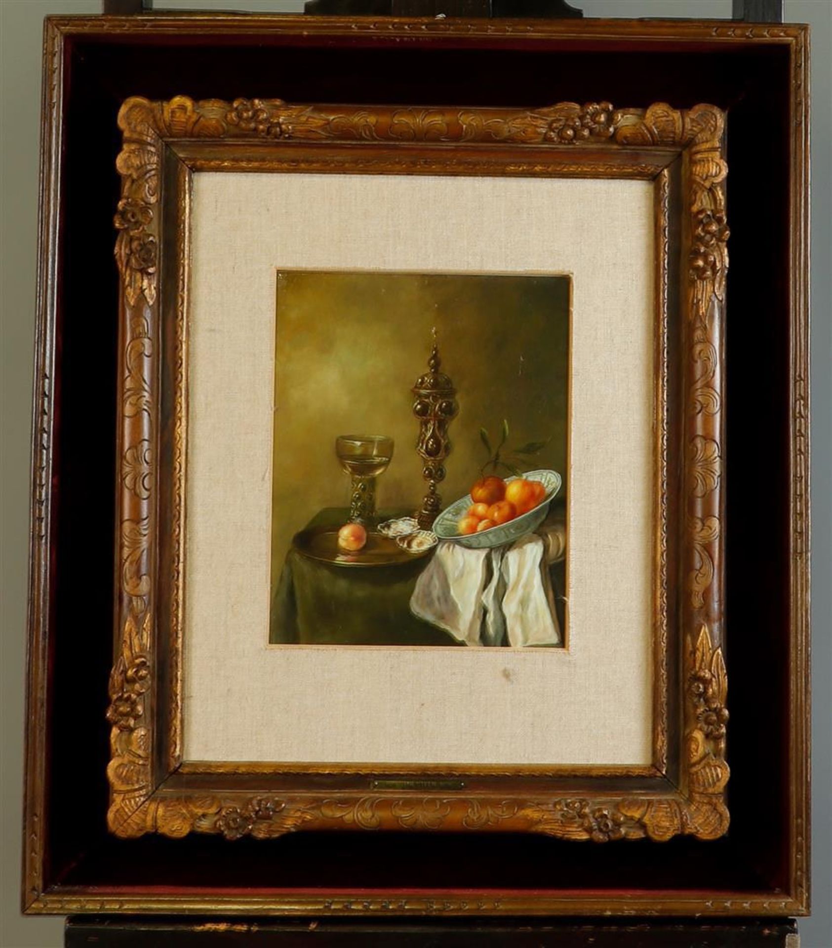 Dutch School, Still life with rummer, a silver goblet, a wanli dish on a table, oil on panel. - Bild 2 aus 4