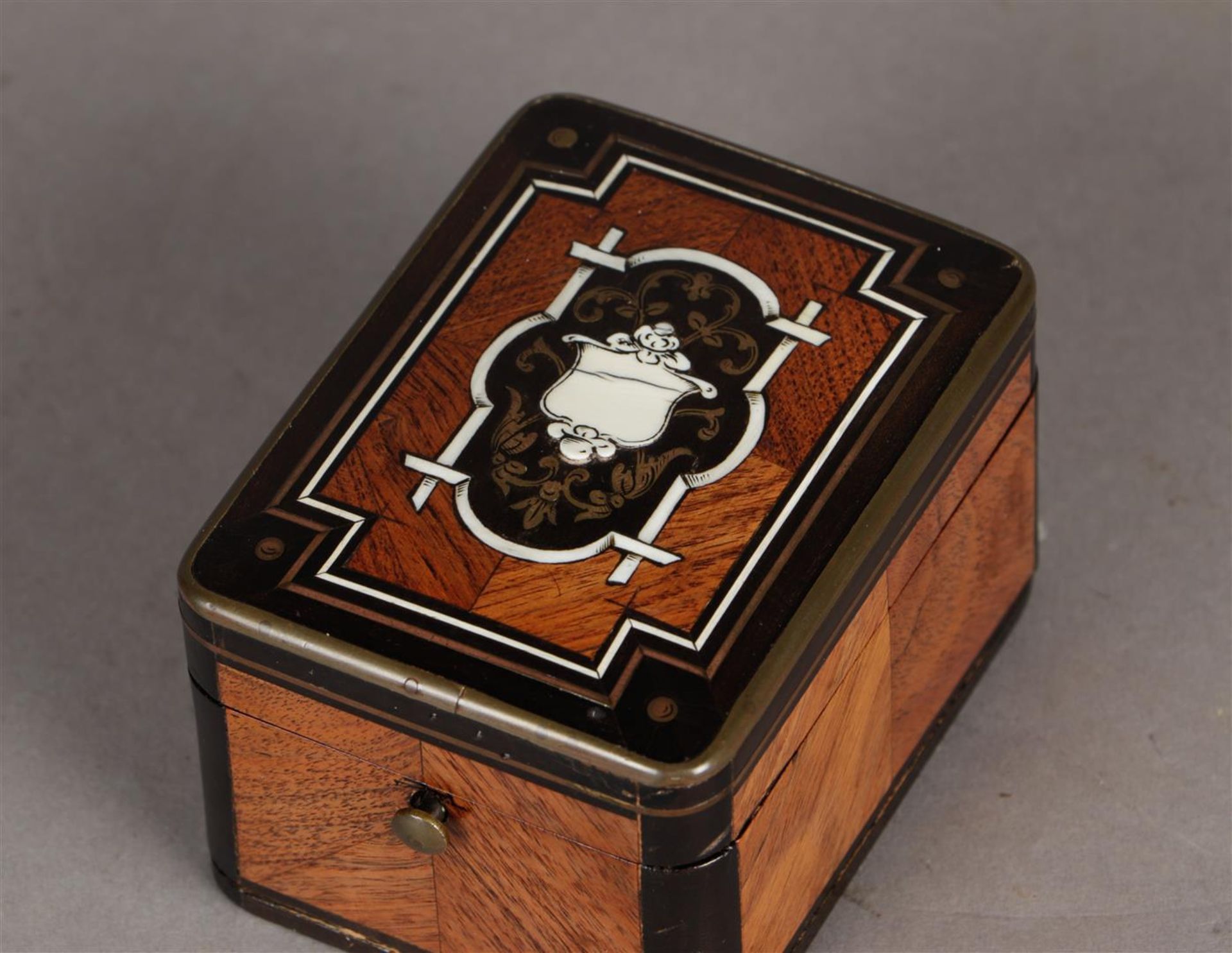 A 19th century box for storing a pocket watch. Inlaid with brass, bone and various types of wood. Fr - Image 2 of 2