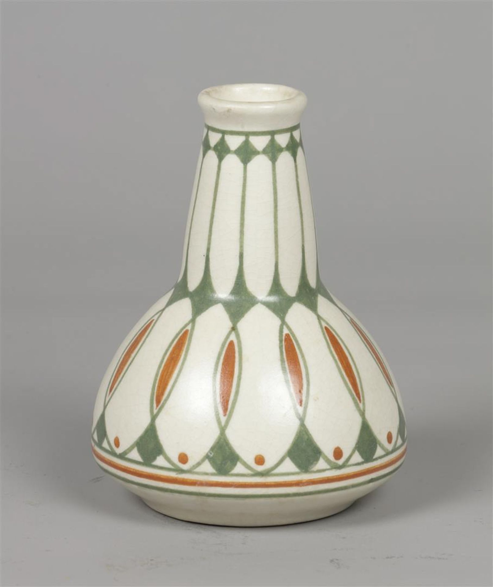 An earthenware vase with a line decoration all around, design Bert Nienhuis 1903-'10, executed by De