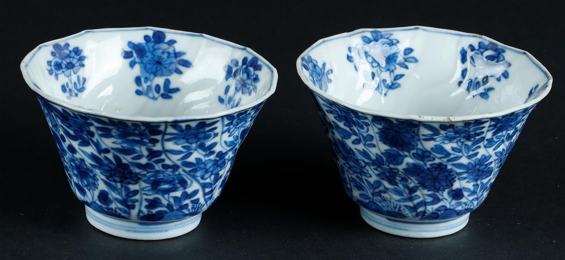 Two porcelain angled bowls with sloping relief decoration with rich flower decoration. Marked with i - Image 3 of 5