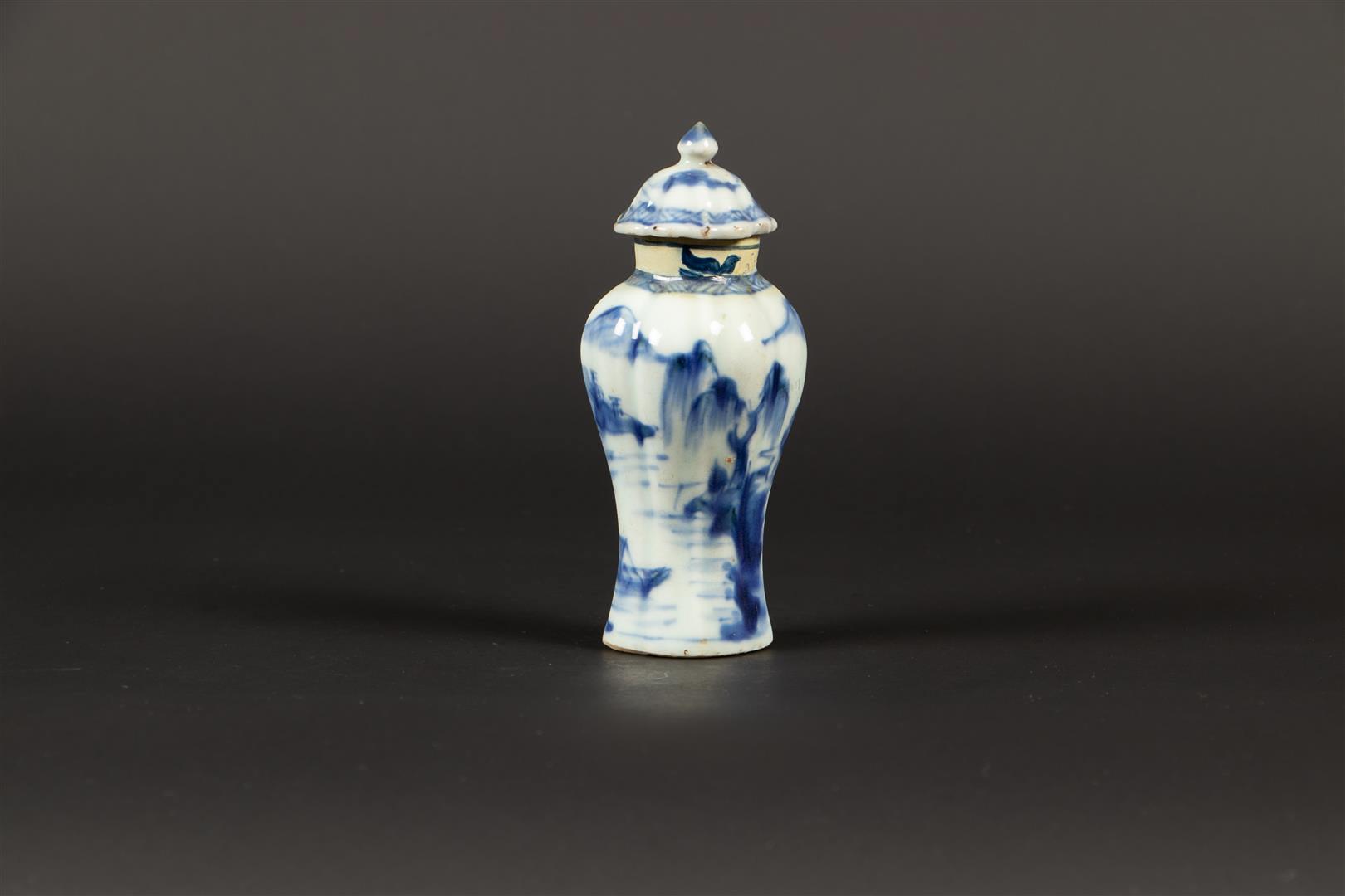 A porcelain baluster-shaped lidded vase with a mountain landscape decoration. China, Qianglong. - Image 2 of 7