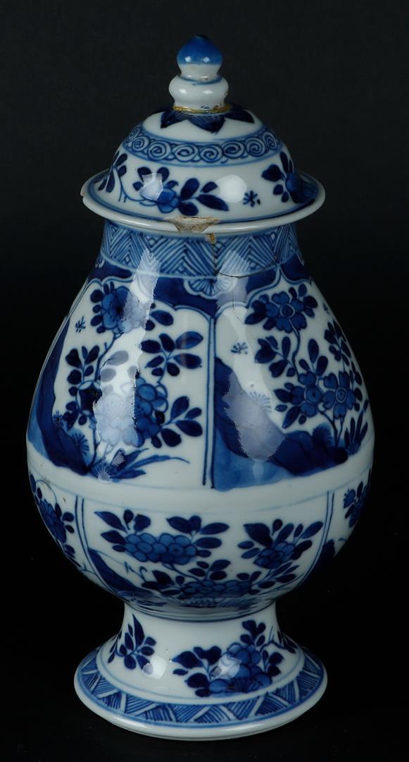 A porcelain belly vase with divisions with rich floral decoration on rock, on a flared foot. China,  - Image 3 of 5