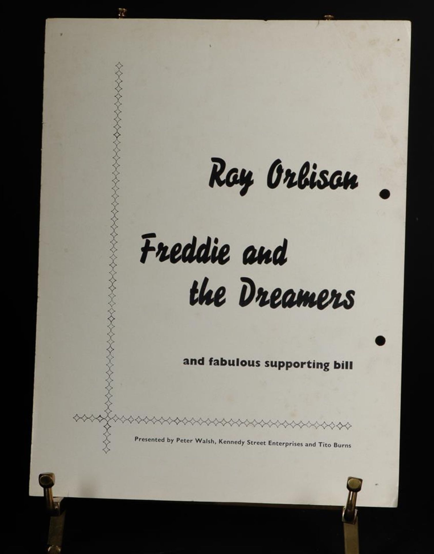 A photo from a program booklet signed by Roy Orbison. Provenance: estate of David Brook. David Brook - Bild 2 aus 2