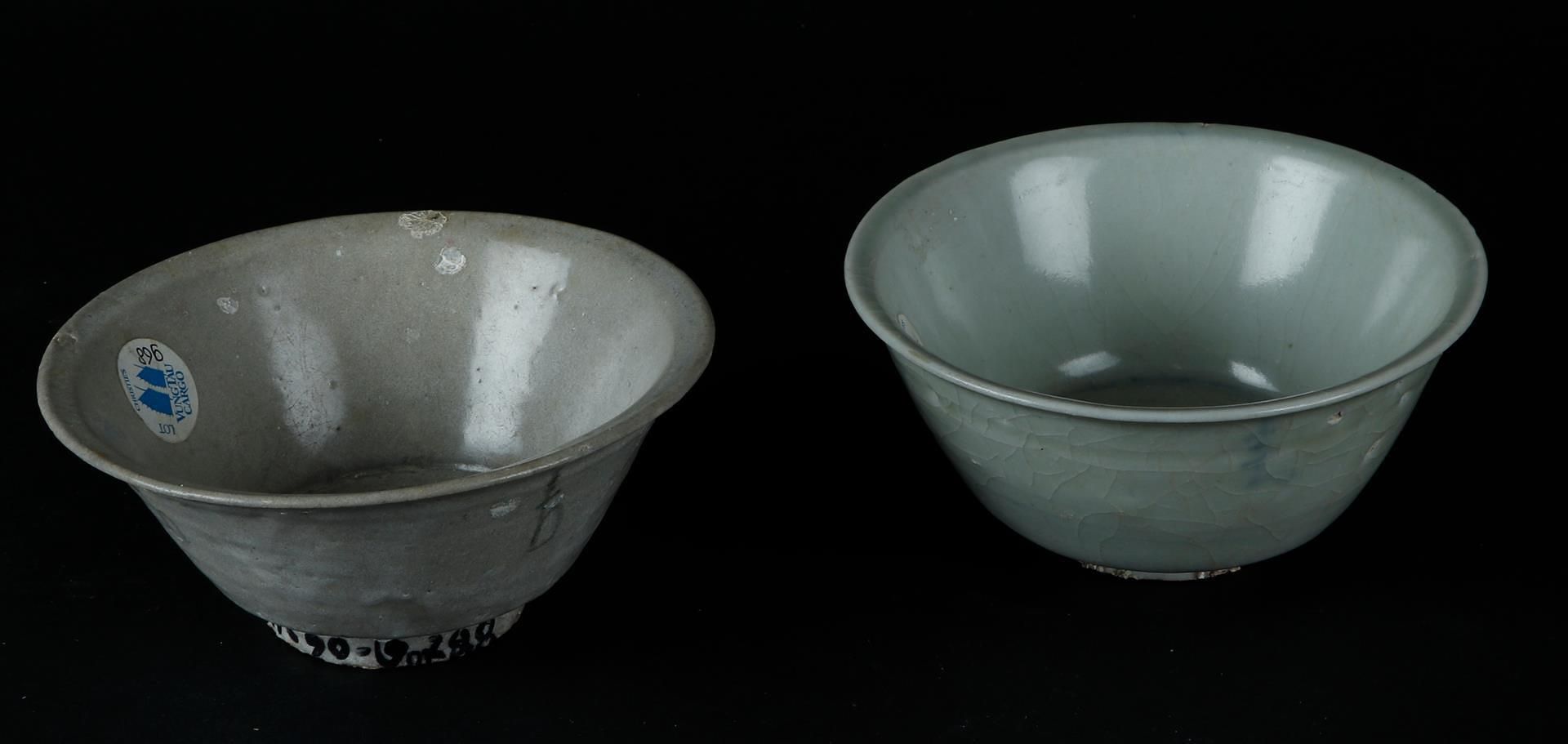 Two stoneware rice bowls, origin Vung Tau Cargo (sea finds auctioned at Christies, 1992). China, Kan