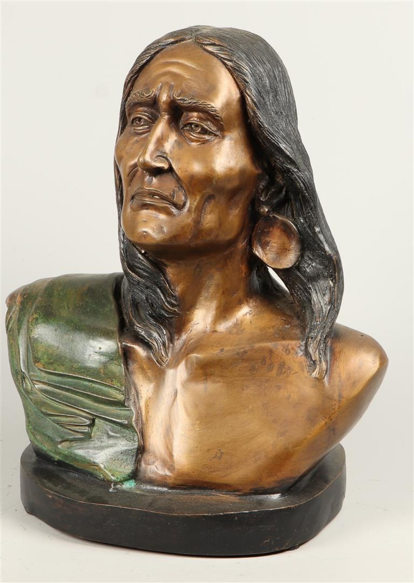 A bronze bust of a Native American, 2nd half 20th century. - Image 2 of 3