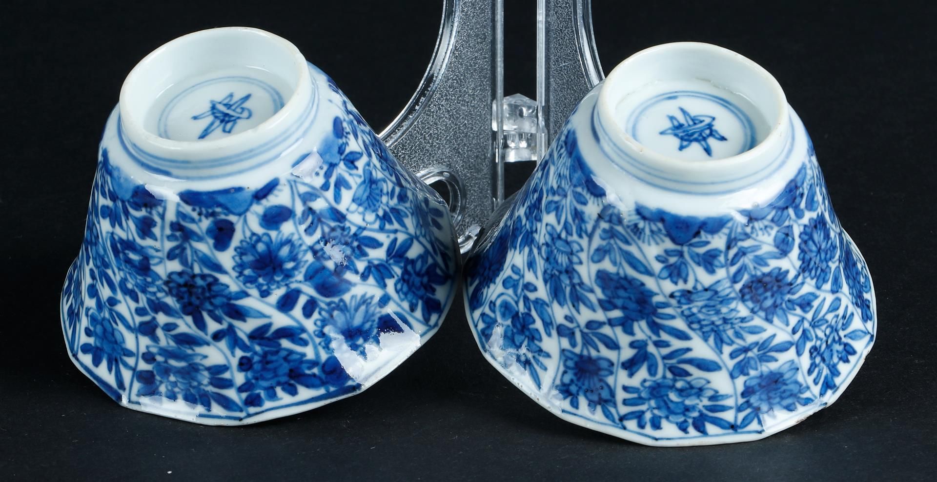 Two porcelain angled bowls with sloping relief decoration with rich flower decoration. Marked with i - Image 5 of 5