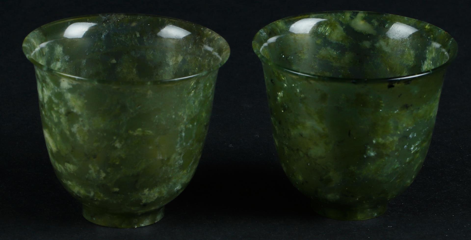 Two Celadon Jade bowls on base ring. China, 19th/20th century. - Image 2 of 4