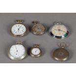 A lot of pocket watches, including with silver case. (Not tested for long-term working).