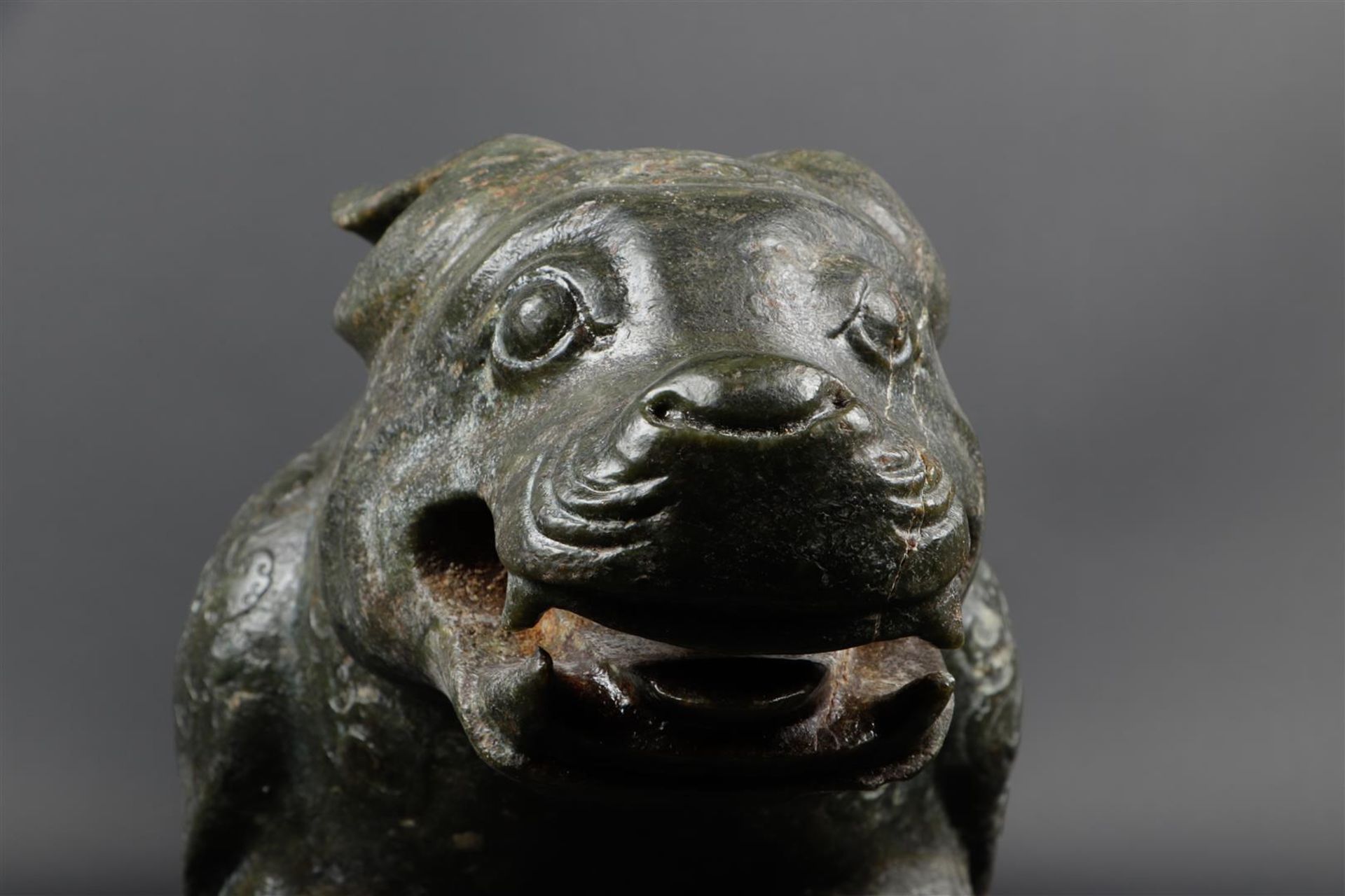 A "Spinach" jade sculpture of a fantasy lion. 20th century. Weight 34.5 kg. - Image 14 of 14