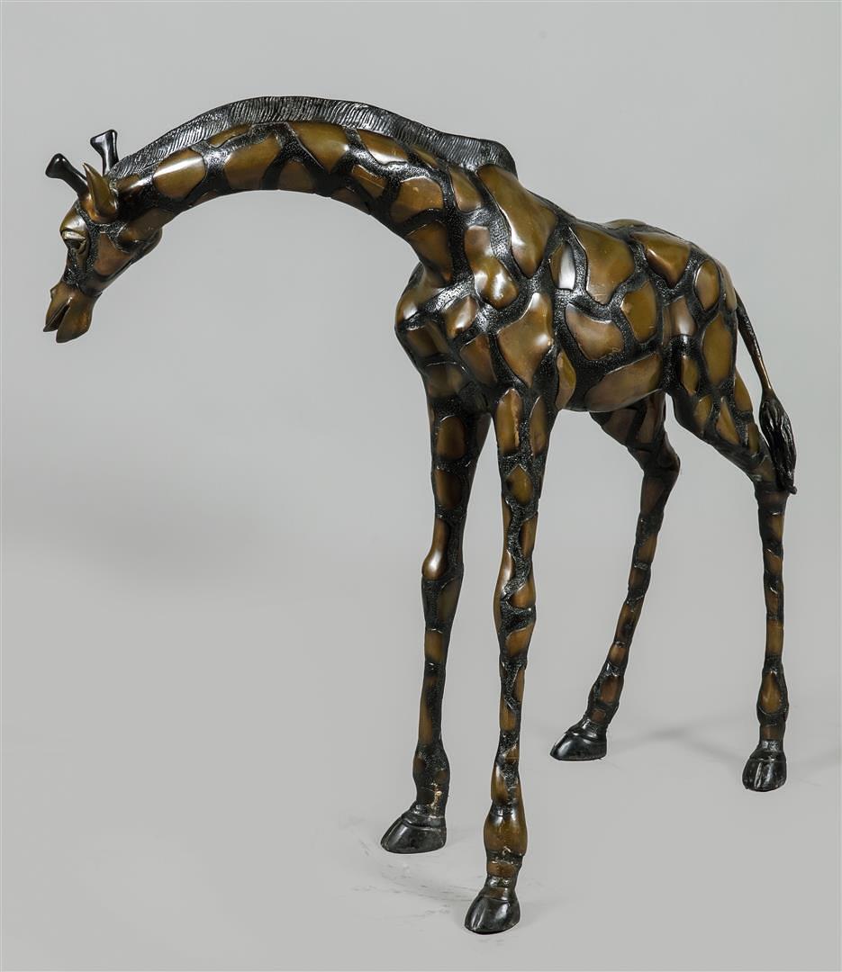 A bronze sculpture of a giraffe, second half of the 20th century. - Image 2 of 2