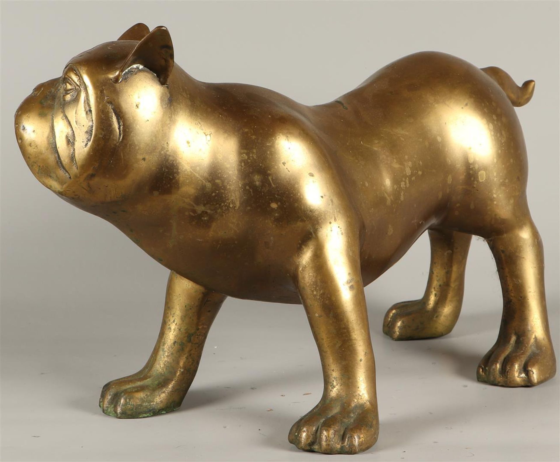 A brass statue of a dog. 2nd half of the 20th century. - Image 3 of 3