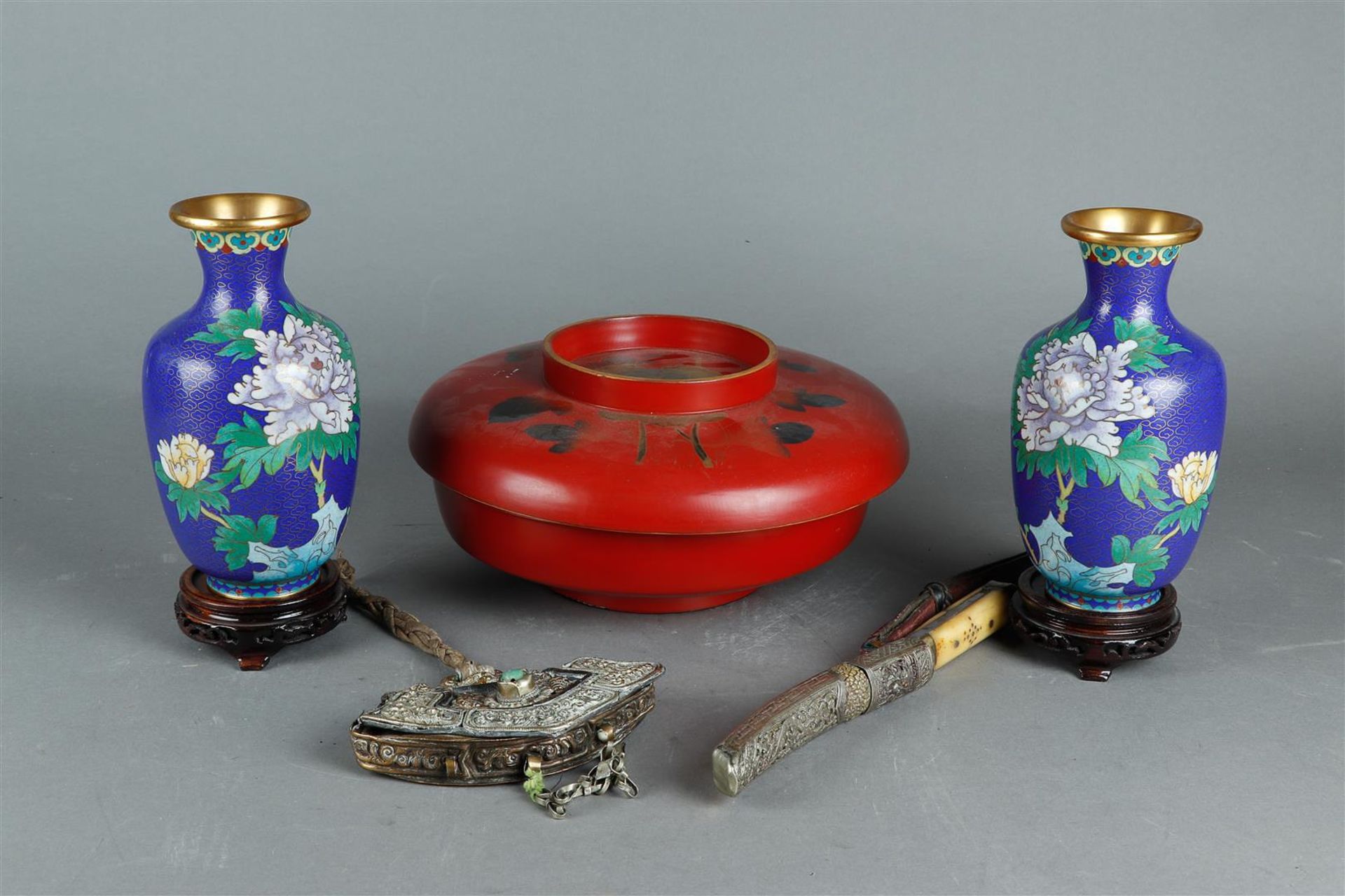 A large lot of Asian items, including cloisonné vases, a lacquer box, a dagger and a purse.