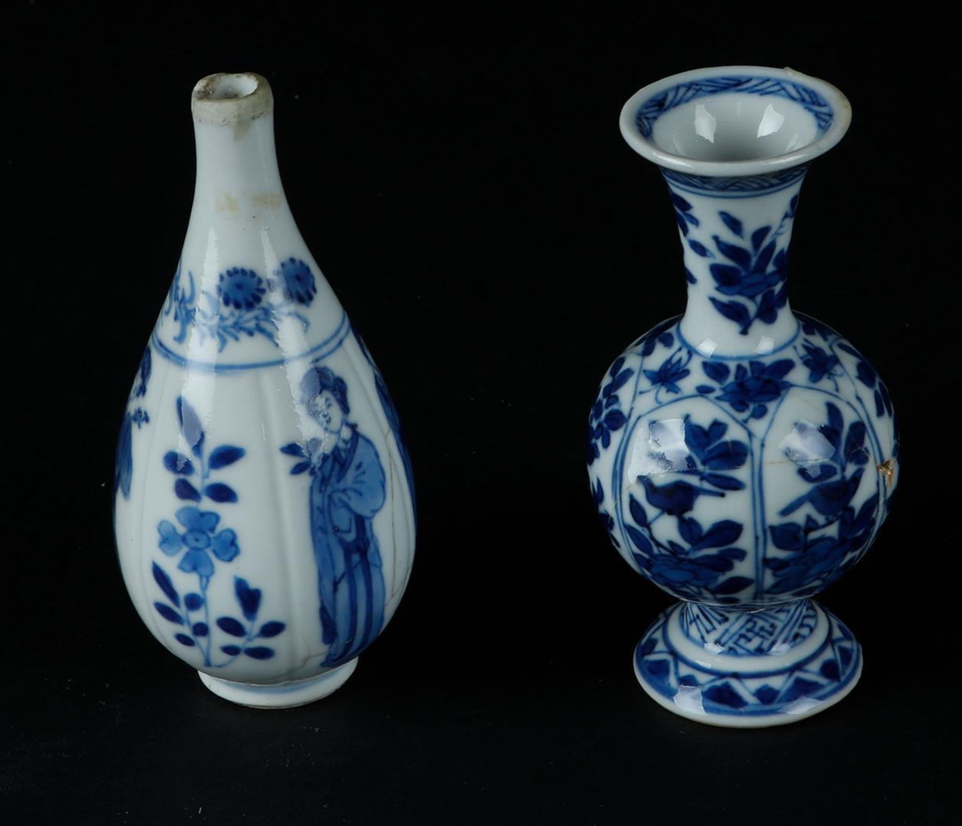 A porcelain ribbed vase with lily decoration on the belly & a belly vase with floral decor in lotus  - Image 2 of 3
