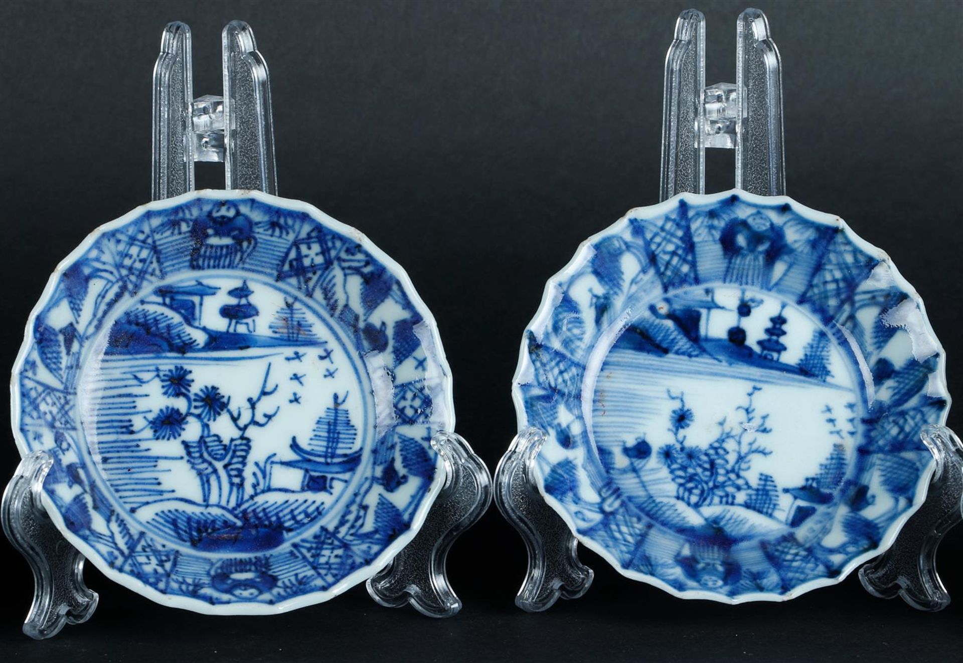 Five porcelain contoured plates with river landscape decor. China, Qianlong. - Image 2 of 3