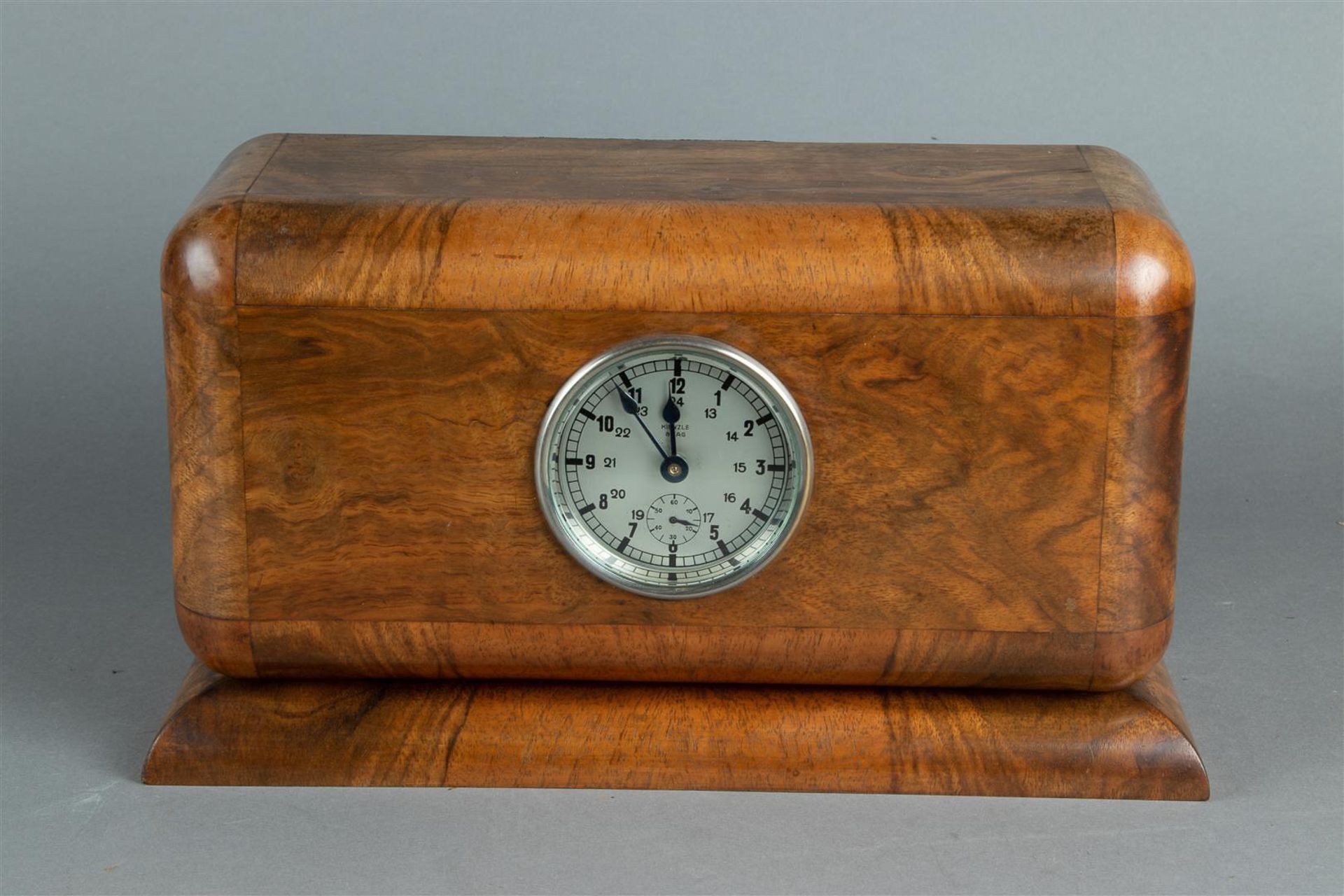 A mahogany clad mantel clock, Kienzle. Germany, 1st half 20th century.