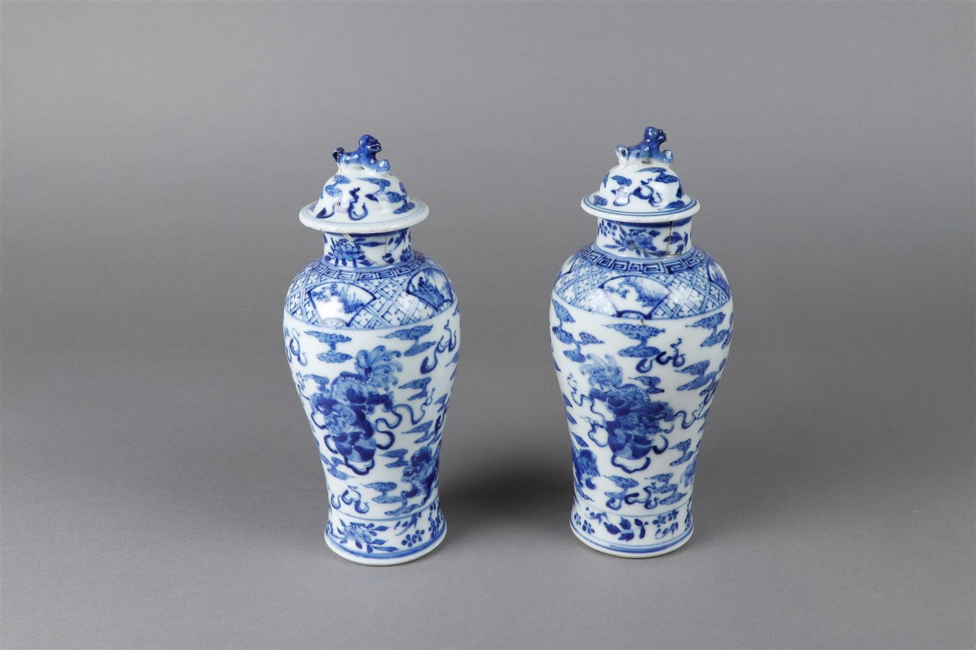 A set of two porcelain lidded vases decorated with dragons, marked Kangxi. China, 19th century. - Image 2 of 4