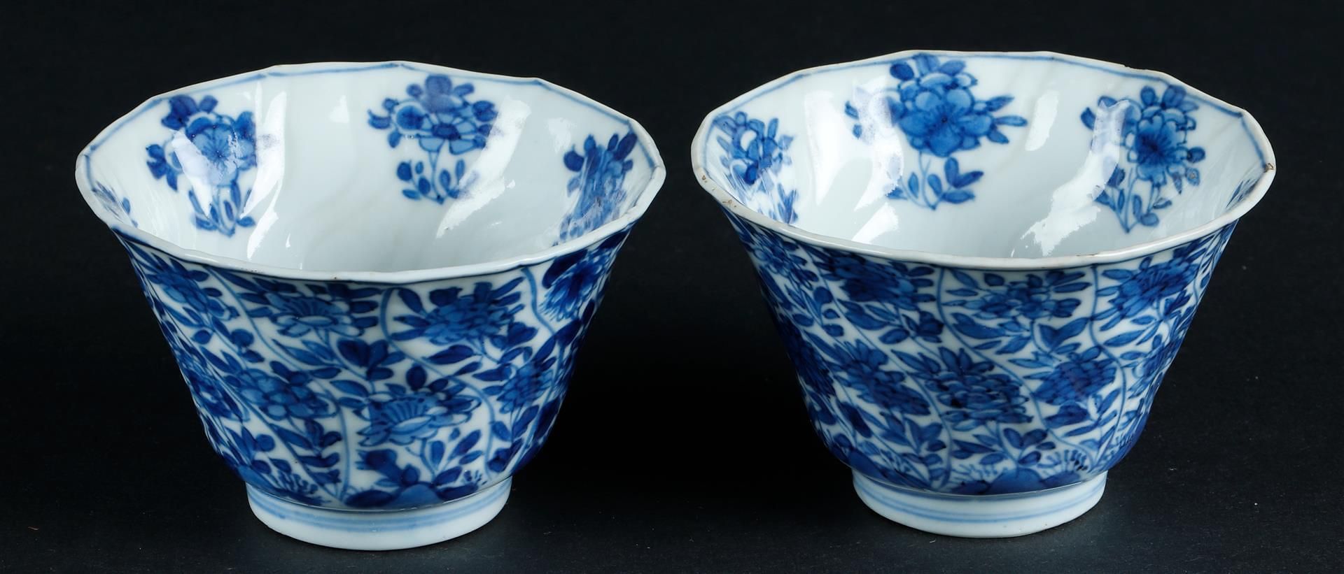 Two porcelain angled bowls with sloping relief decoration with rich flower decoration. Marked with i - Image 2 of 5