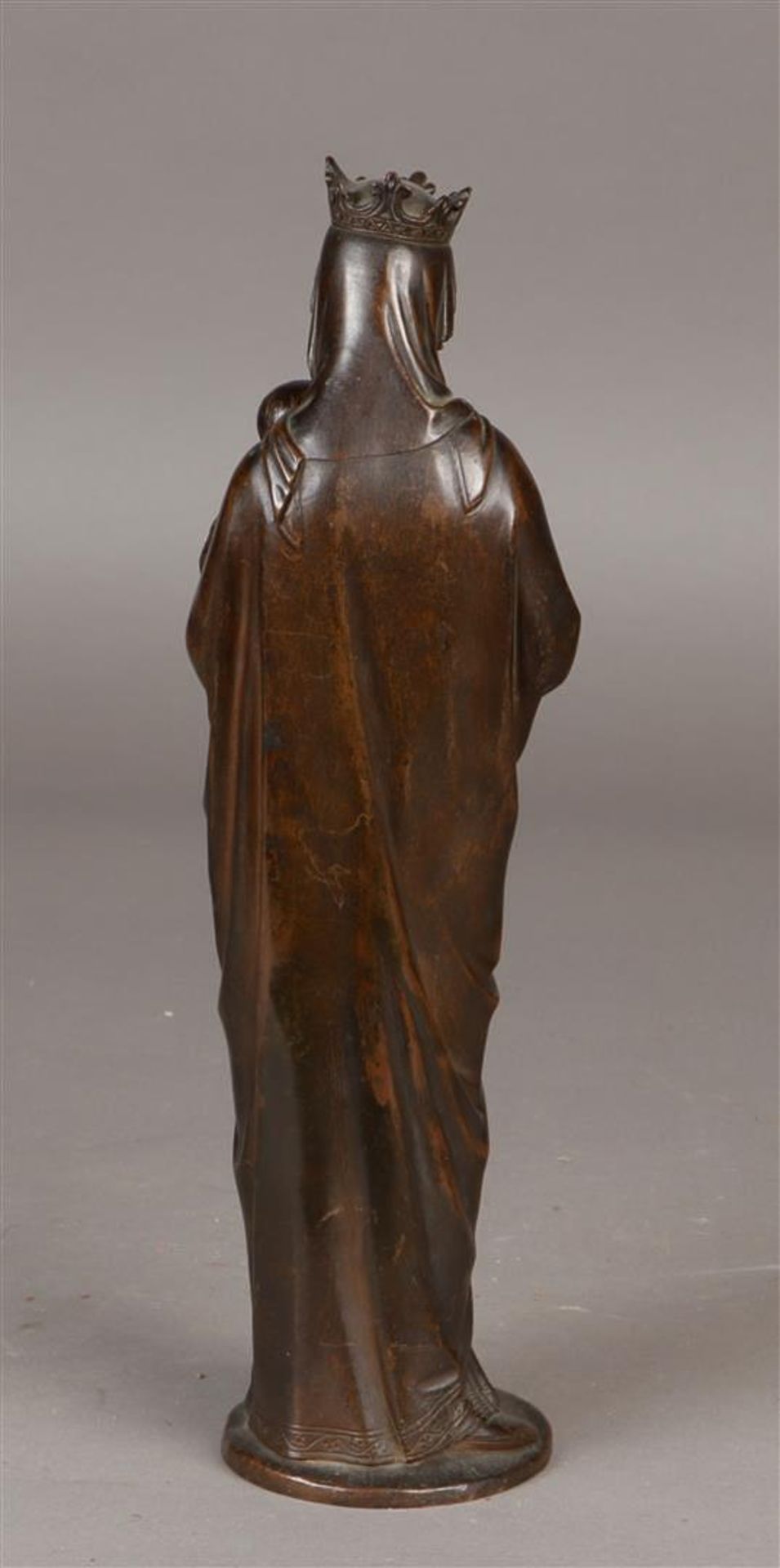 A bronze sculpture depicting the Holy Mary with the Christ Child. So-called: Sedes Sapientiae. Appro - Image 4 of 4