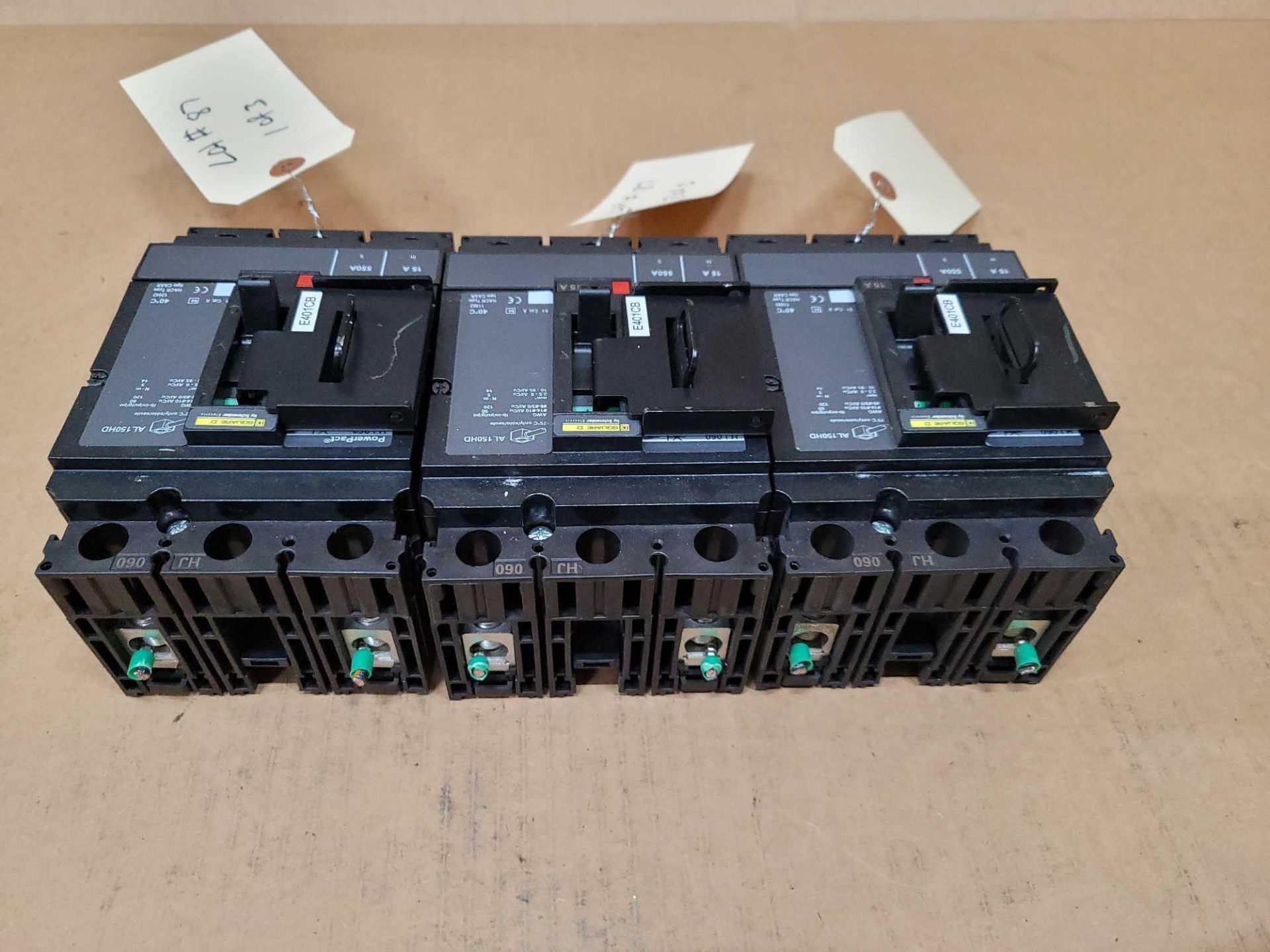LOT OF 3 SQUARE D HJL26015 15 AMP CIRCUIT BREAKER - Image 2 of 3