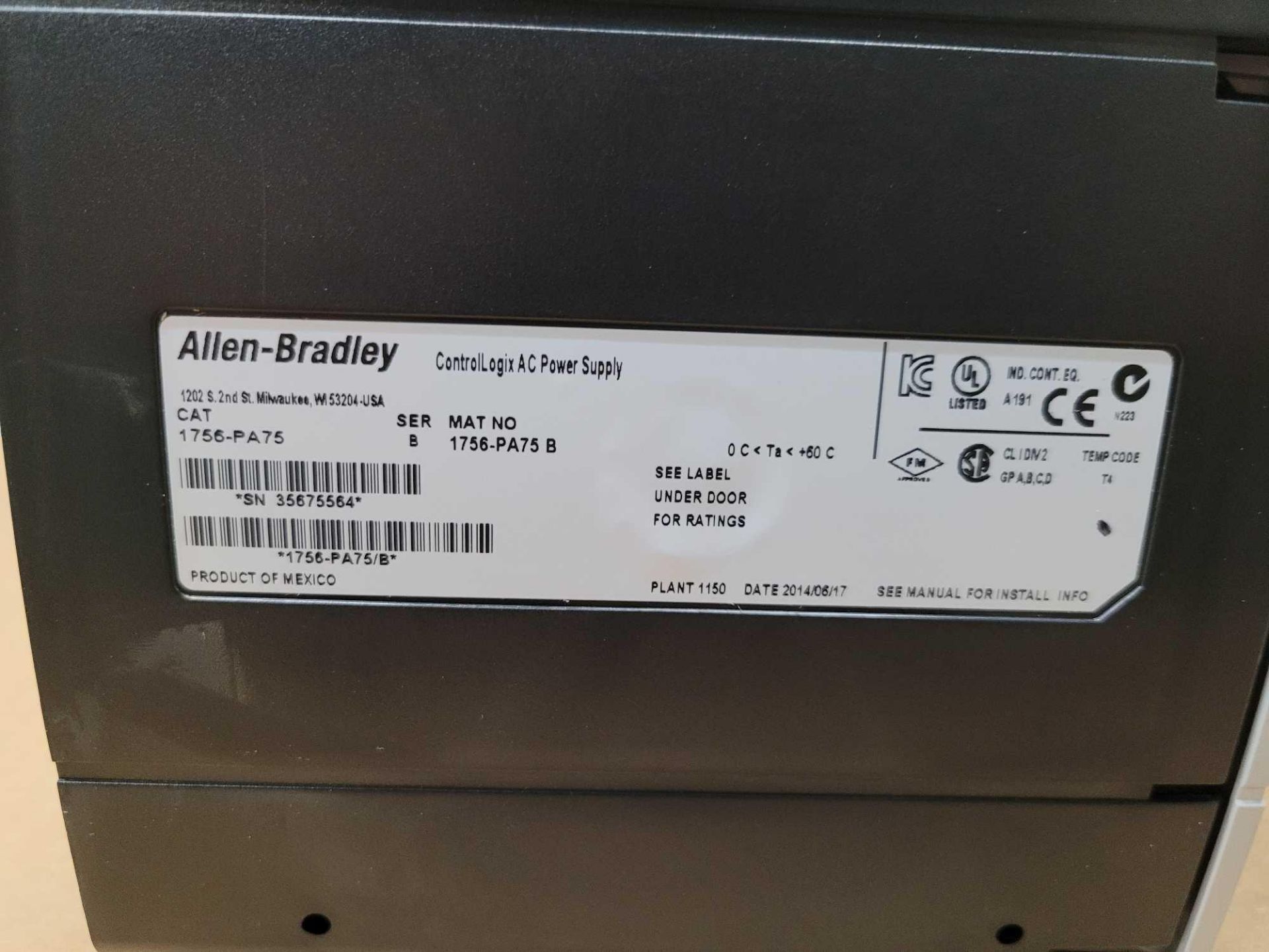 ALLEN BRADLEY 1756-PA75 /B AC POWER SUPPLY W/ 1756-A10 /B 10 SLOT CHASSIS - Image 4 of 4