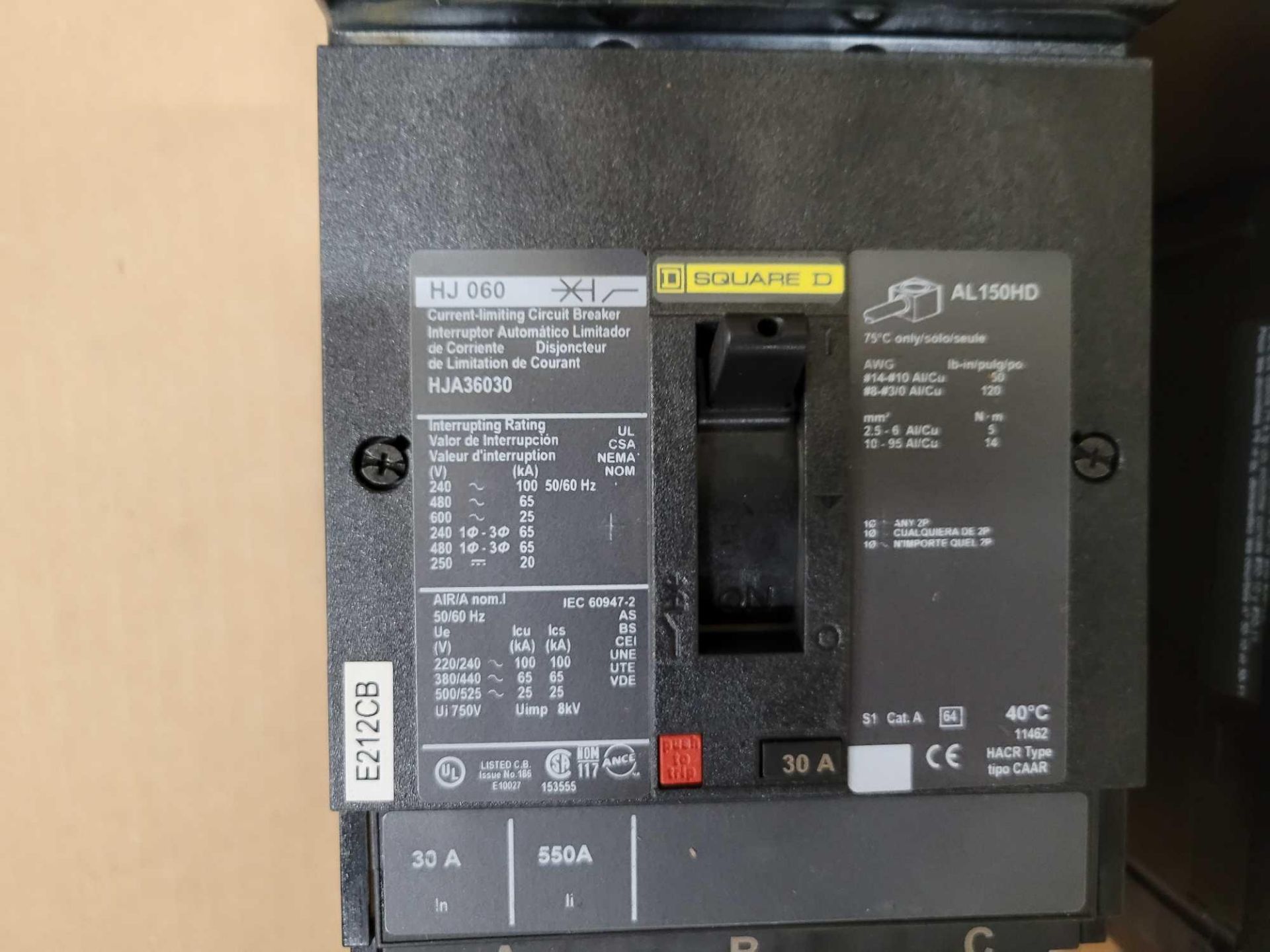 LOT OF 3 SQUARE D HJA36030 30 AMP CIRCUIT BREAKER - Image 3 of 3