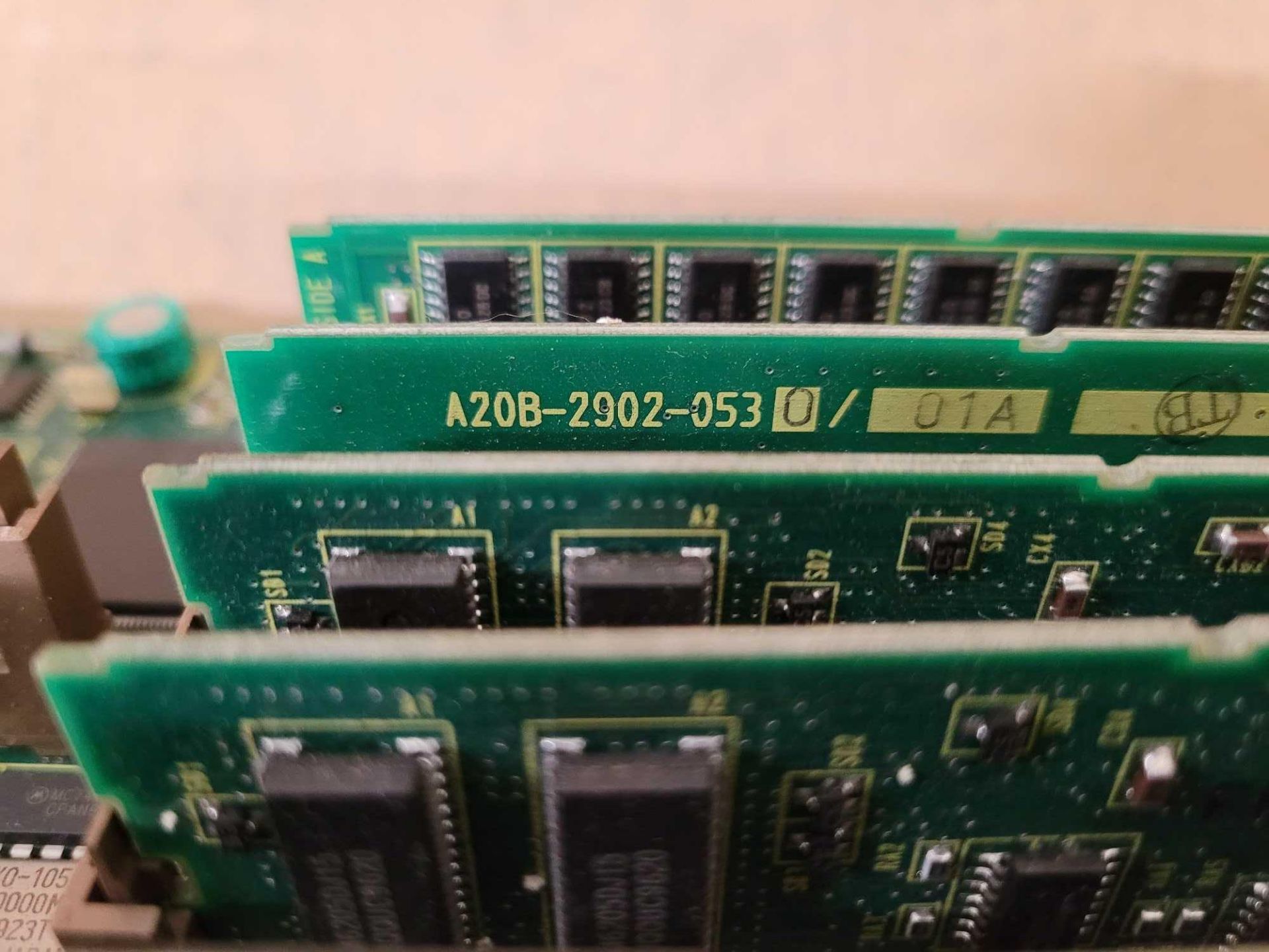 FANUC A16B-3200-0040/07D CPU PCB W/ DAUGHTER BOARDS [1] A20B-2902-037 [1] A20B-2902-0530/01A [3] A20 - Image 6 of 7