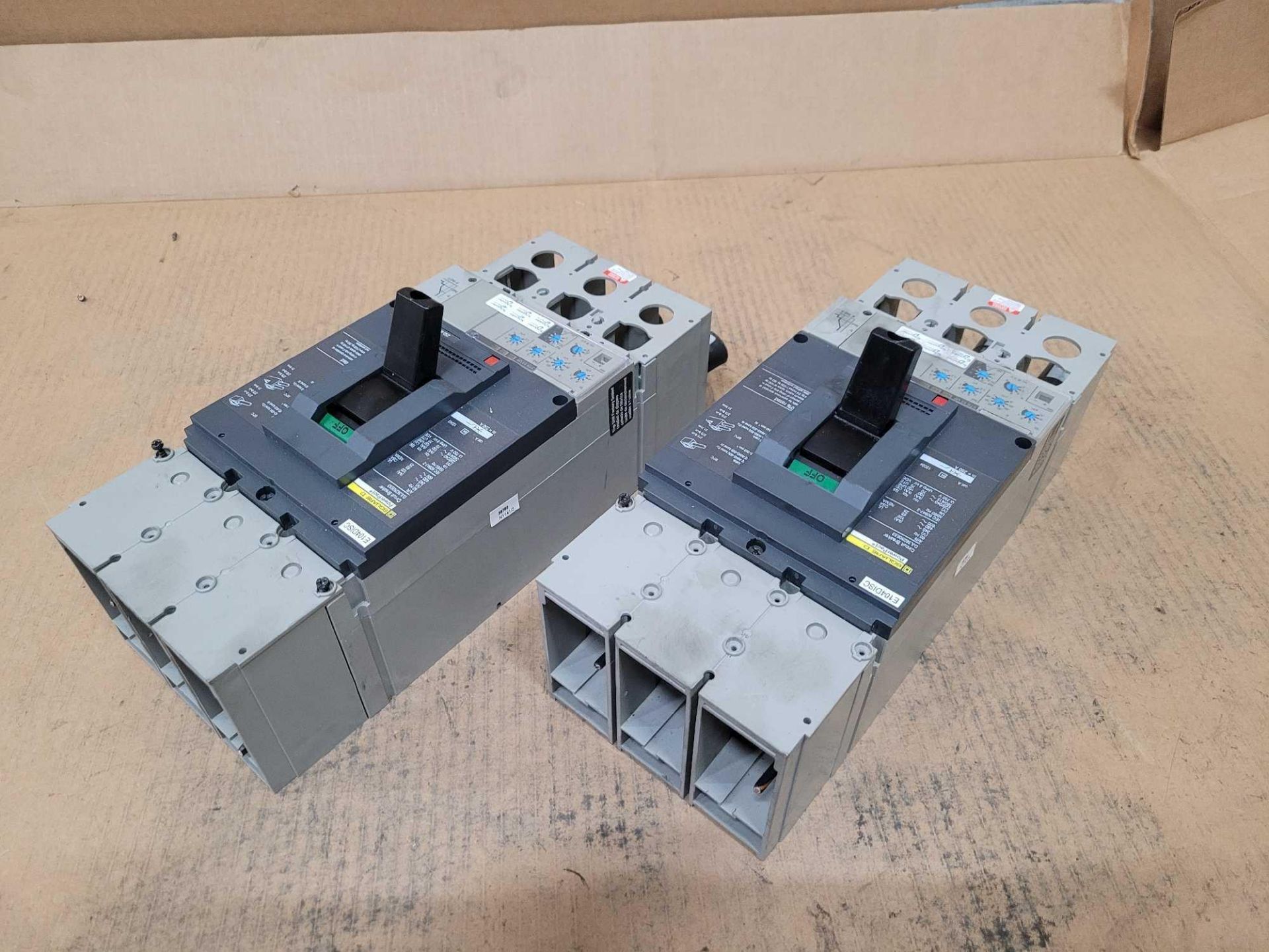 LOT OF 2 SQUARE D DJL36250E53 CIRCUIT BREAKER POWERPACT 250 AMP - Image 2 of 3