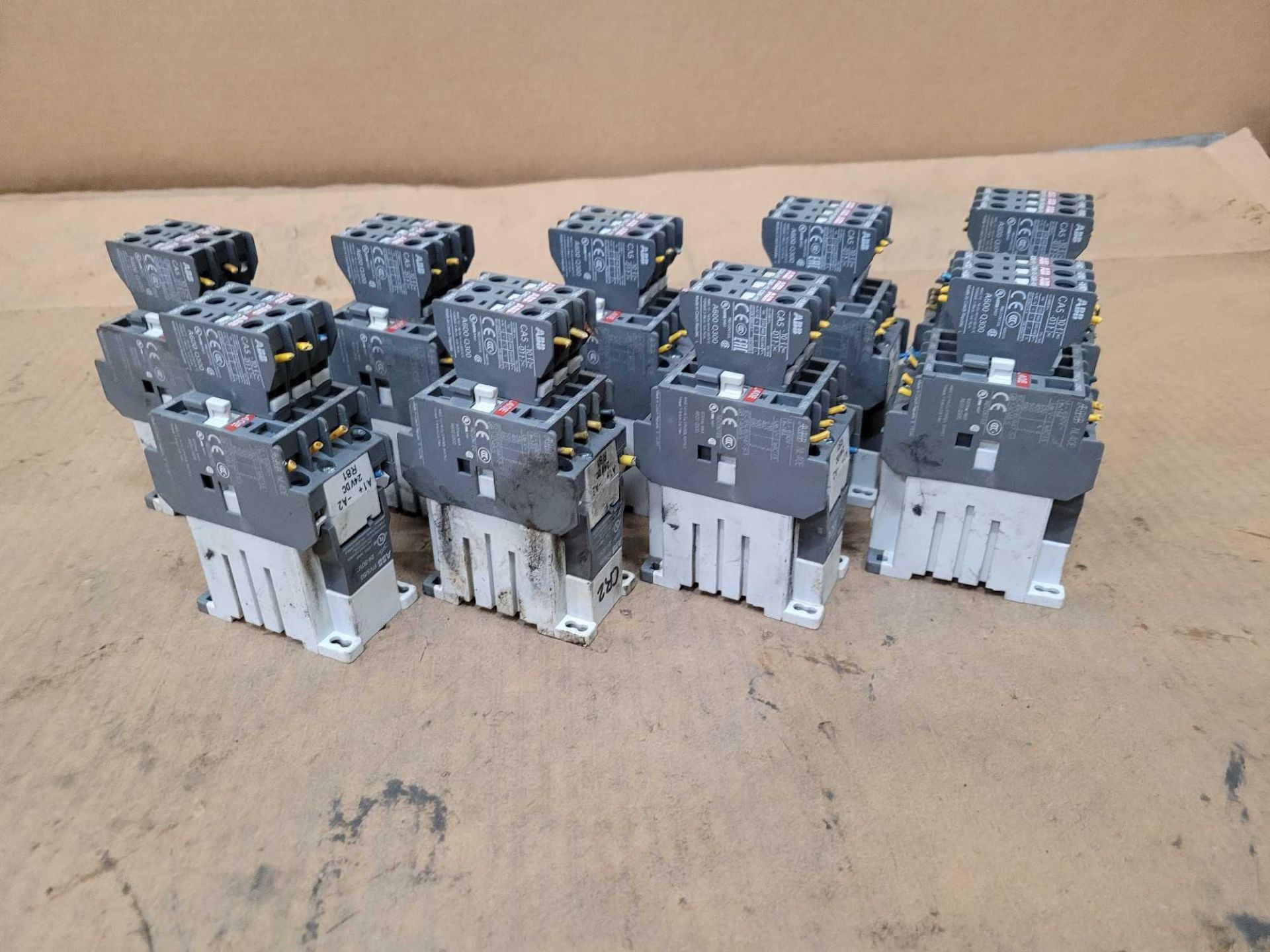 LOT OF 9 ABB NL40E RELAY CONTACTOR