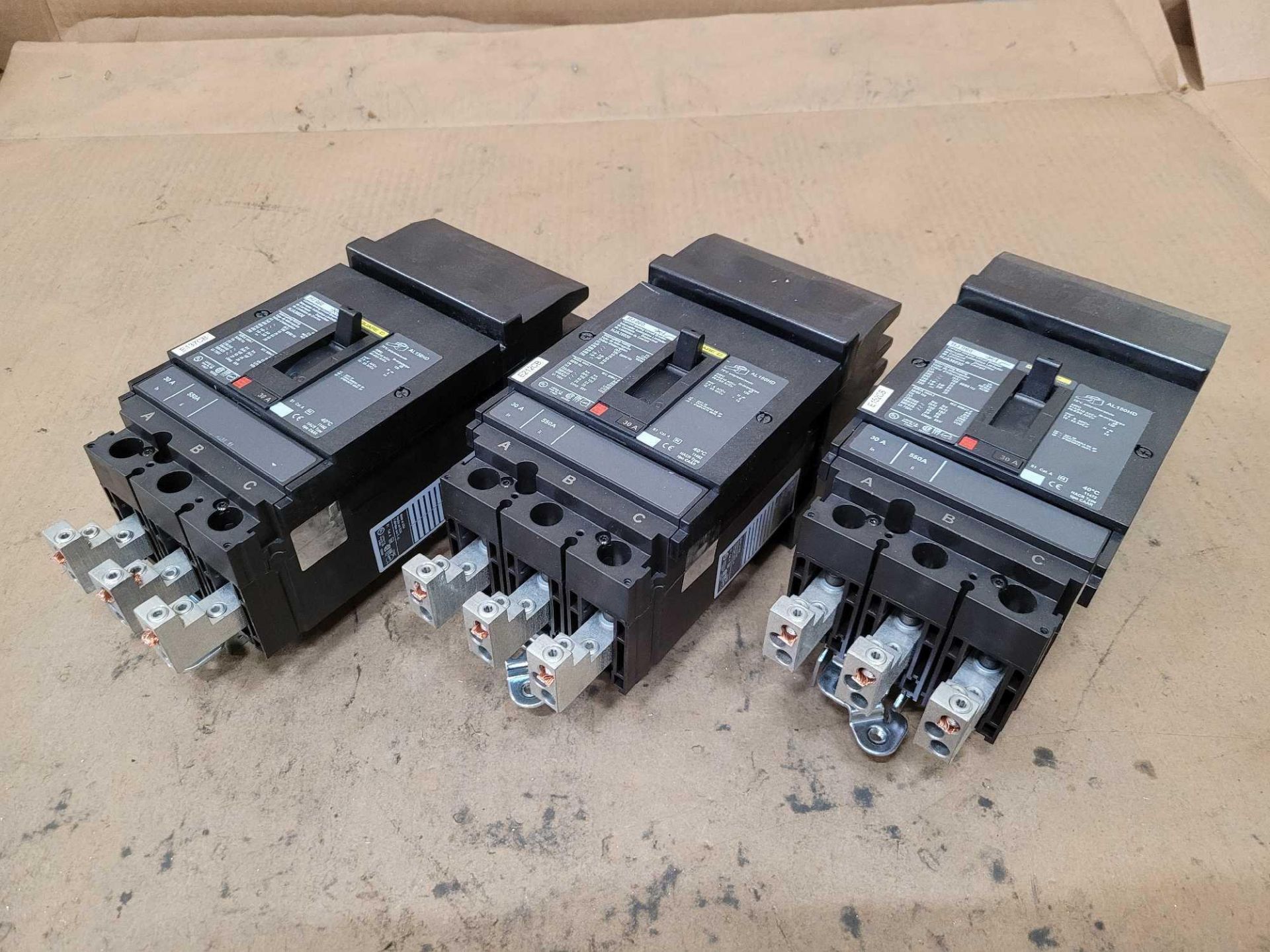 LOT OF 3 SQUARE D HJA36030 30 AMP CIRCUIT BREAKER