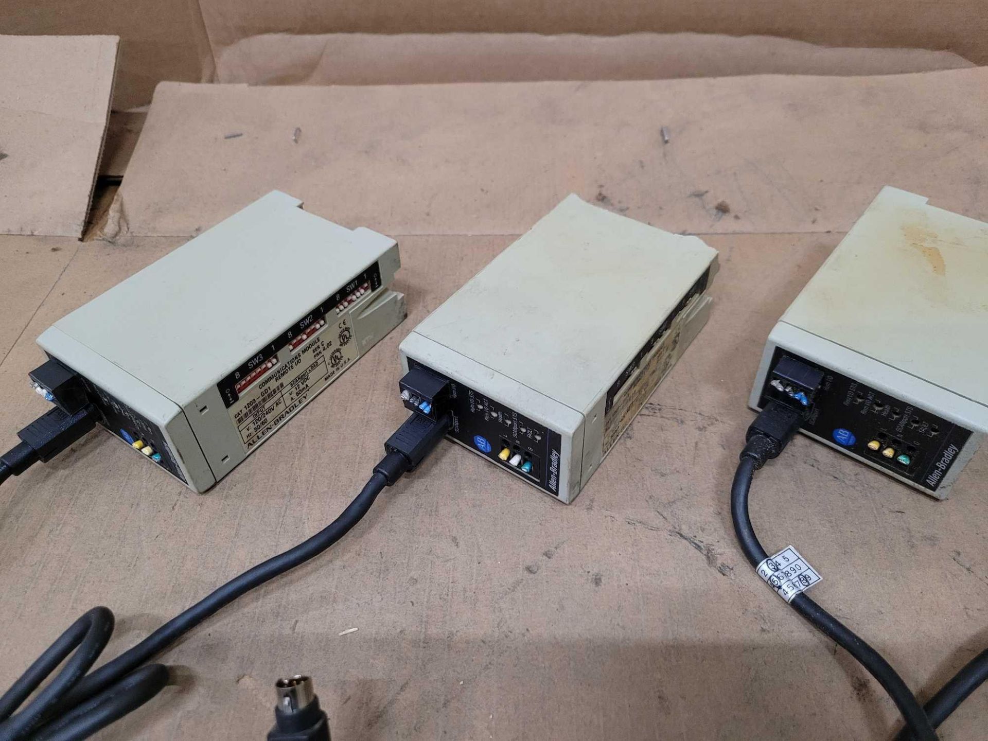 LOT OF 7 ALLEN BRADLEY 1203-GD1 COMMUNICATIONS MODULE REMOTE I/O - Image 2 of 4