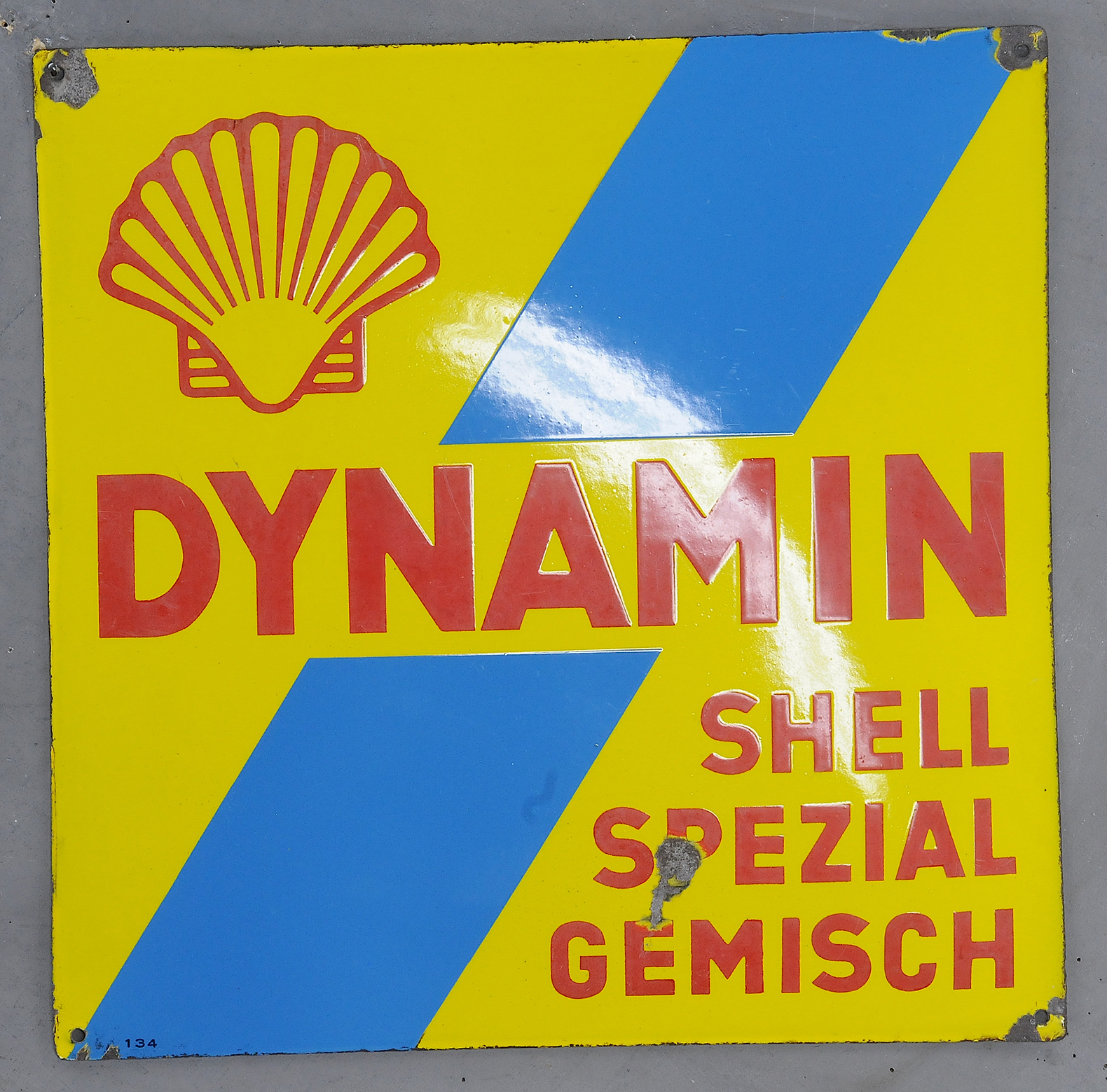 Shell Dynamin - Image 3 of 3