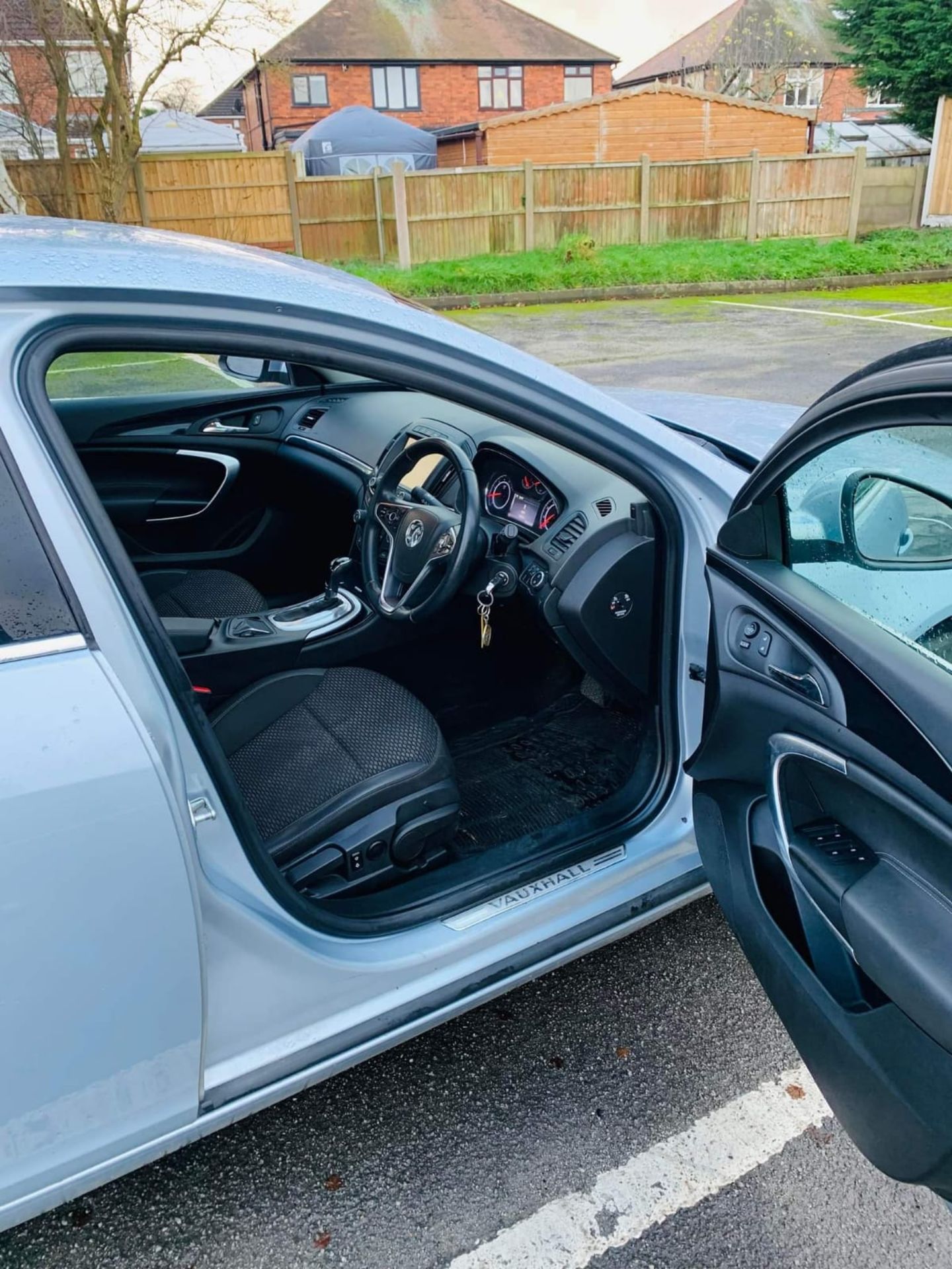 2014 VAUXHALL INSIGNIA TECH LINE CDTI AUTO SILVER HATCHBACK, 154K MILES *NO VAT* - Image 17 of 24