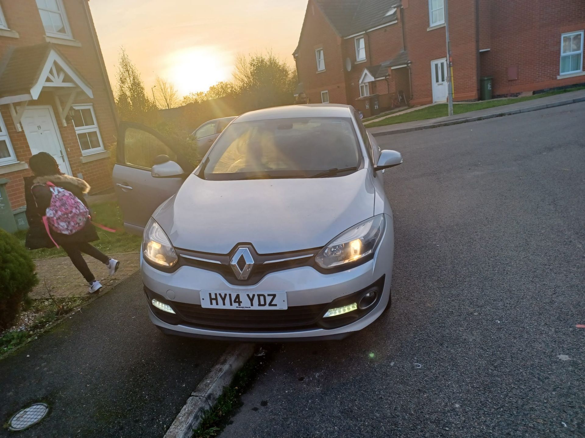 2014 RENAULT MEGANE D-QUE TT ENERGY DCI S/S SILVER HATCHBACK, 140,161 MILES, 1.5 DIESEL *NO VAT* - Image 9 of 9