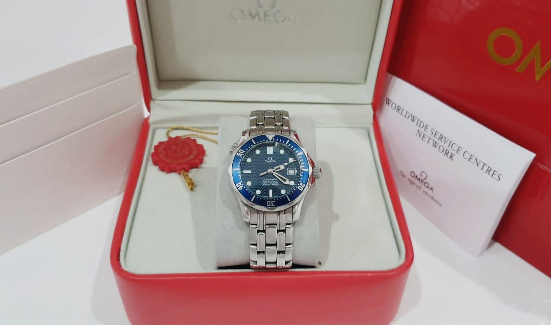 OMEGA SEAMASTER Professional 300m James Bond Navy Wave Dial *NO VAT*